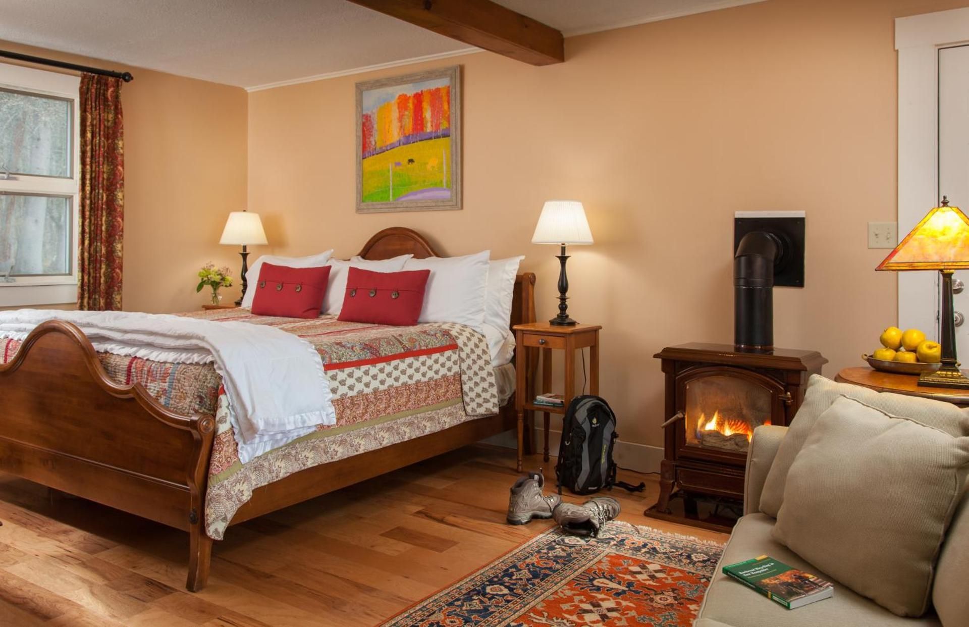 Wildflower Fireplace Cottage Room