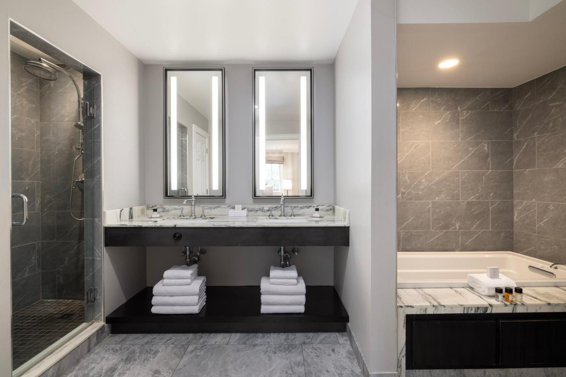 Orvis Inn Premier King Suite