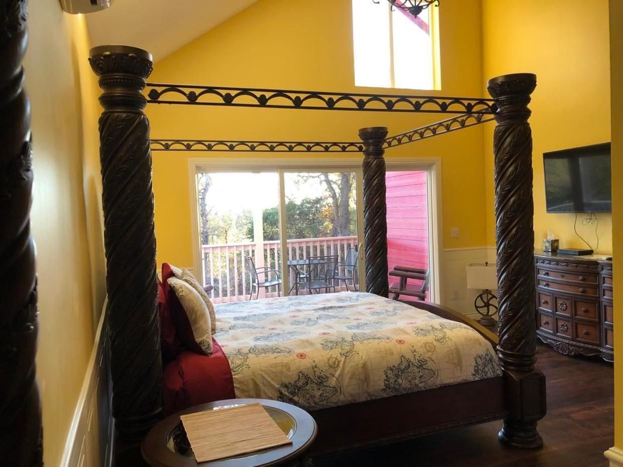 Four-Bedroom Holiday Home
