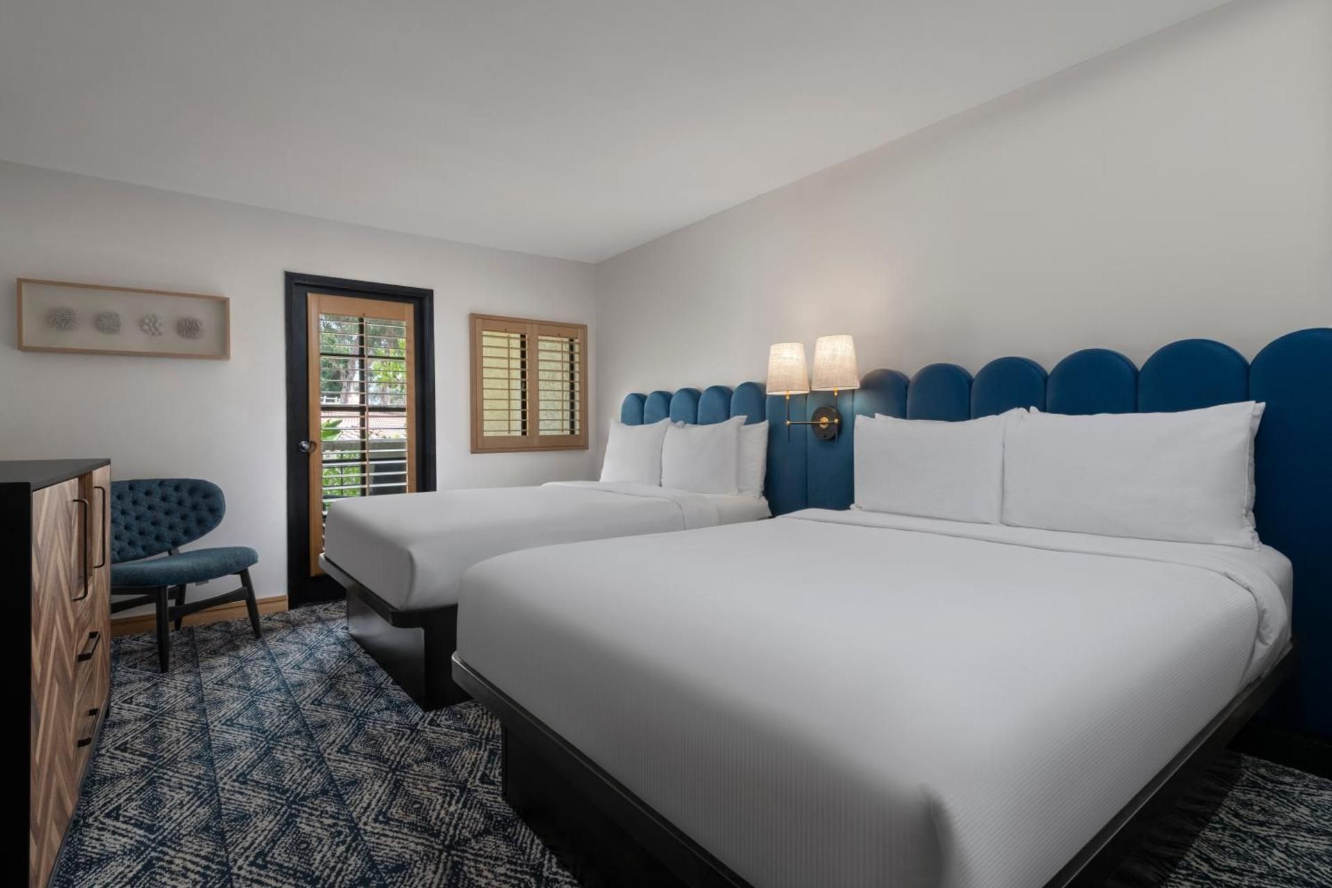 Standard Queen Room with Two Queen Beds