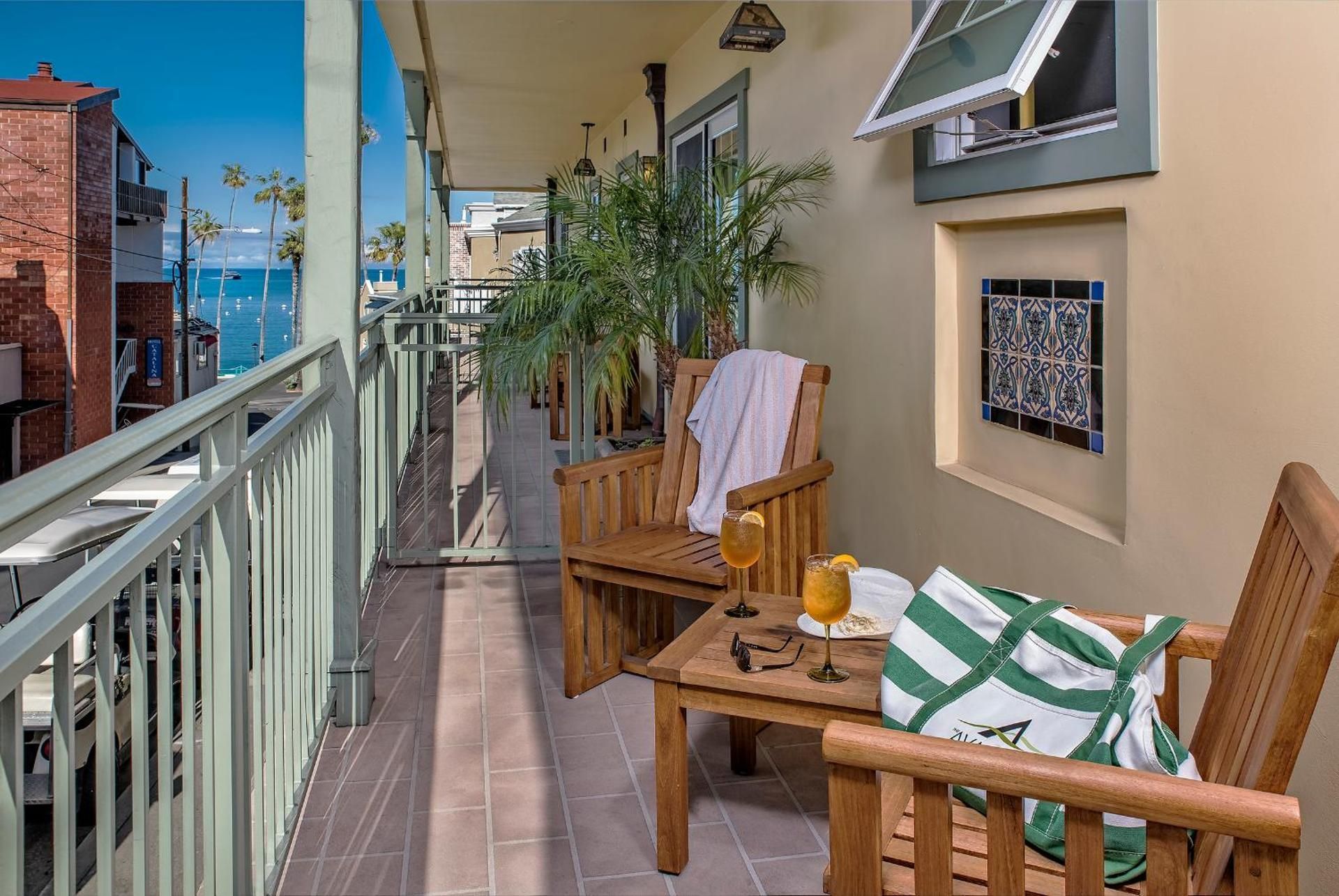 Queen Room with Balcony