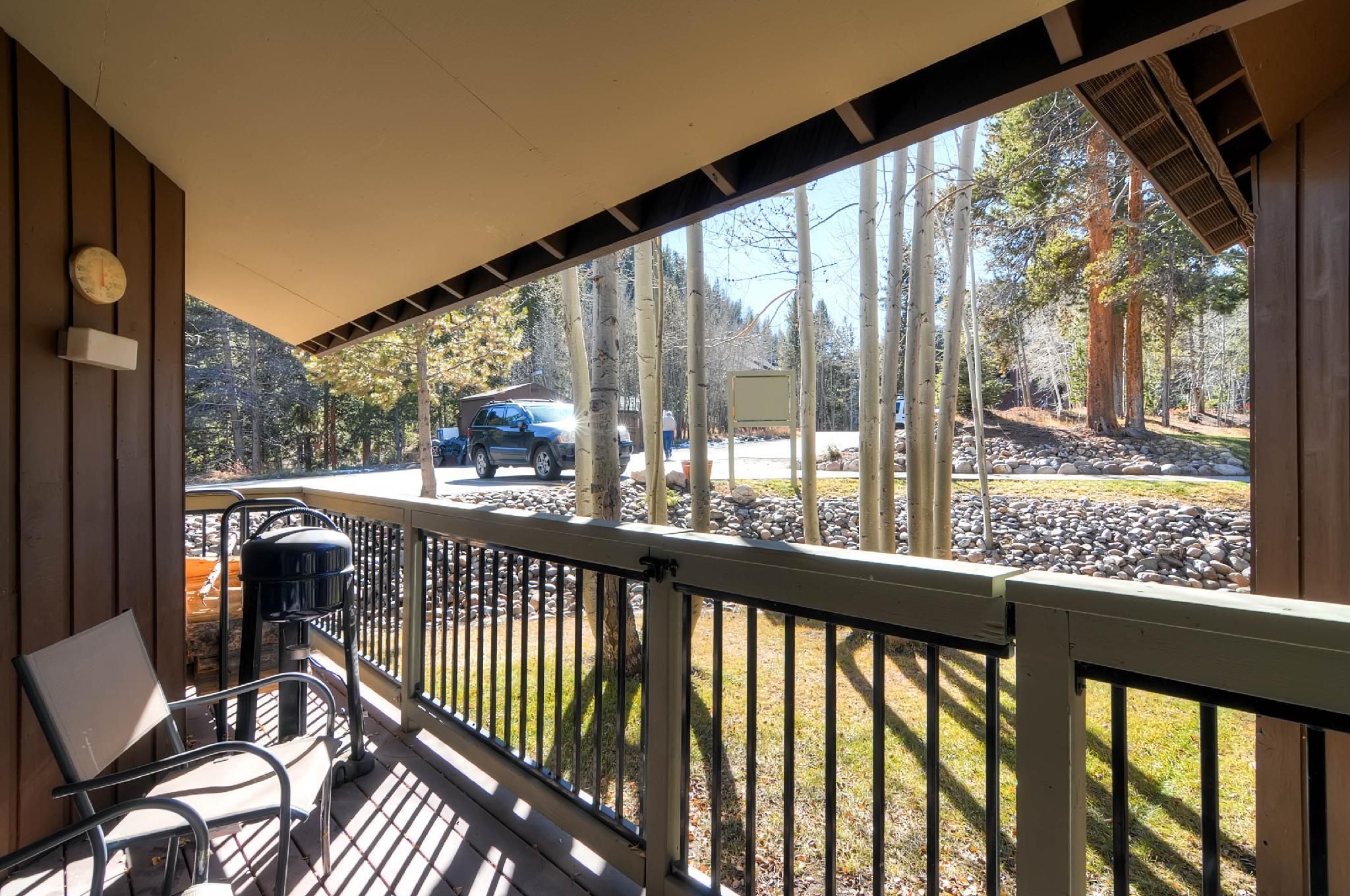2 bedroom 2 Bath Condominium with Loft