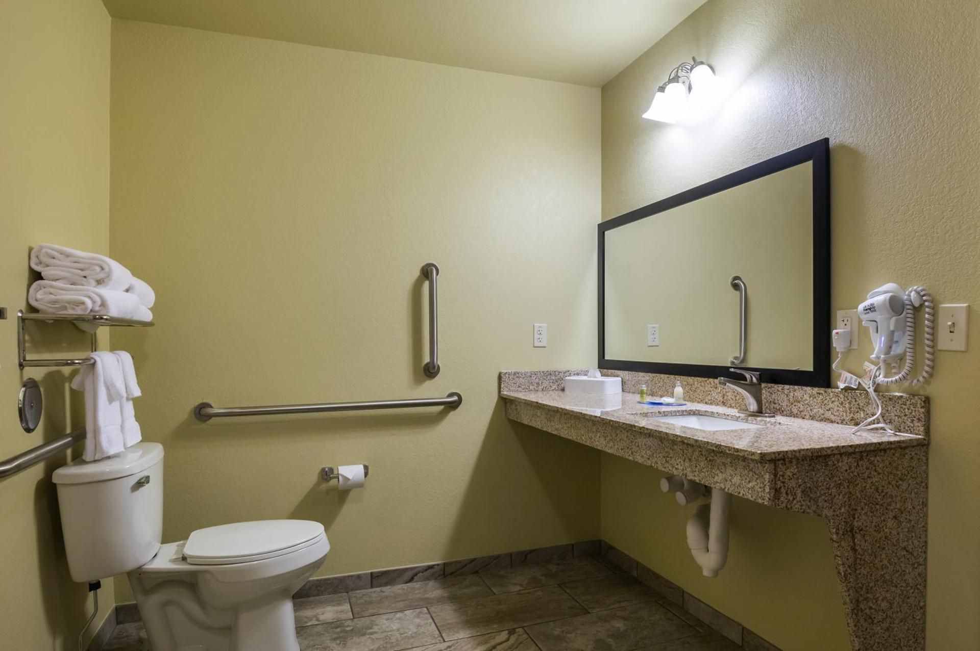 One-Bedroom Suite