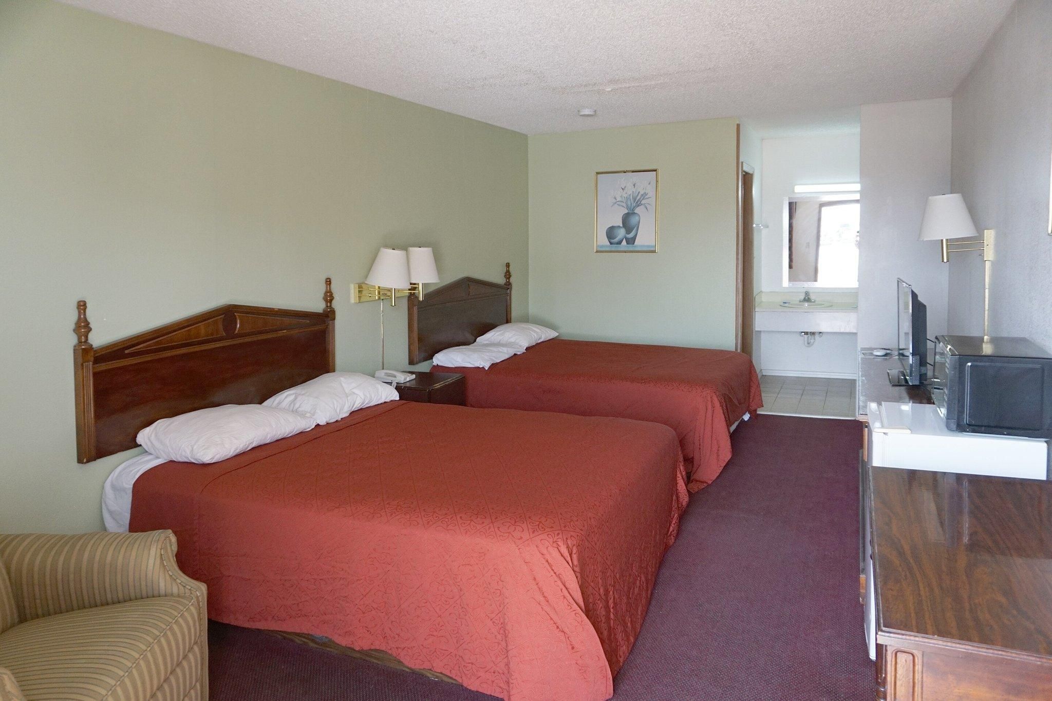 2 Queen Bed