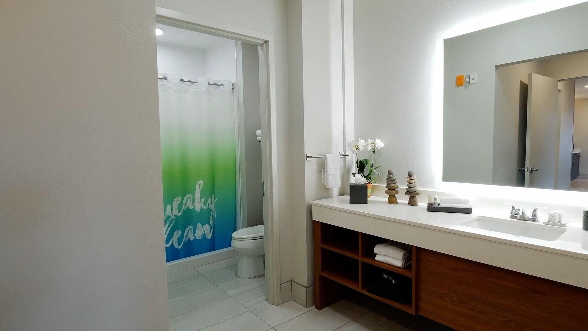 Junior Double Queen Suite with Balcony