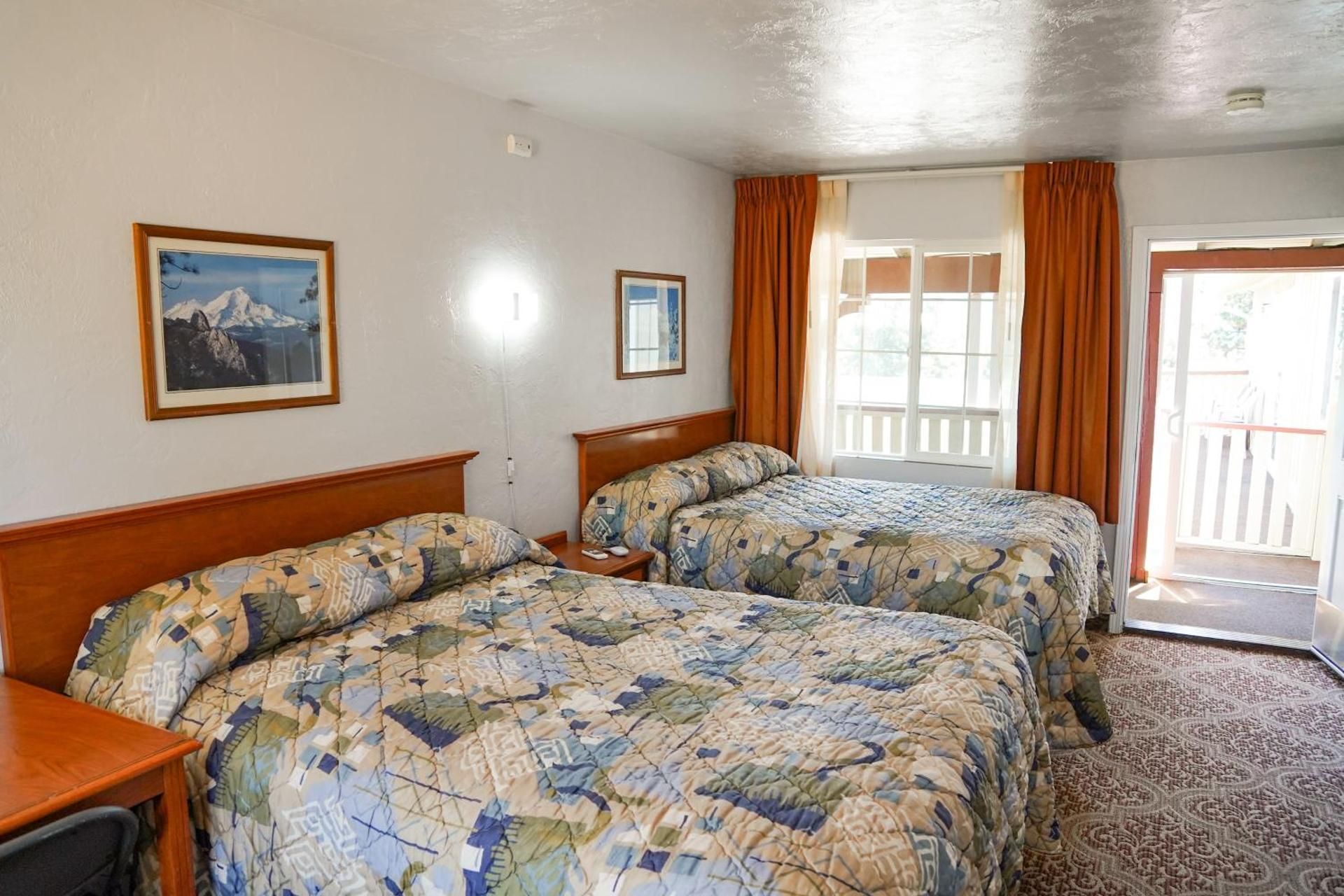 Queen Room with Two Queen Beds