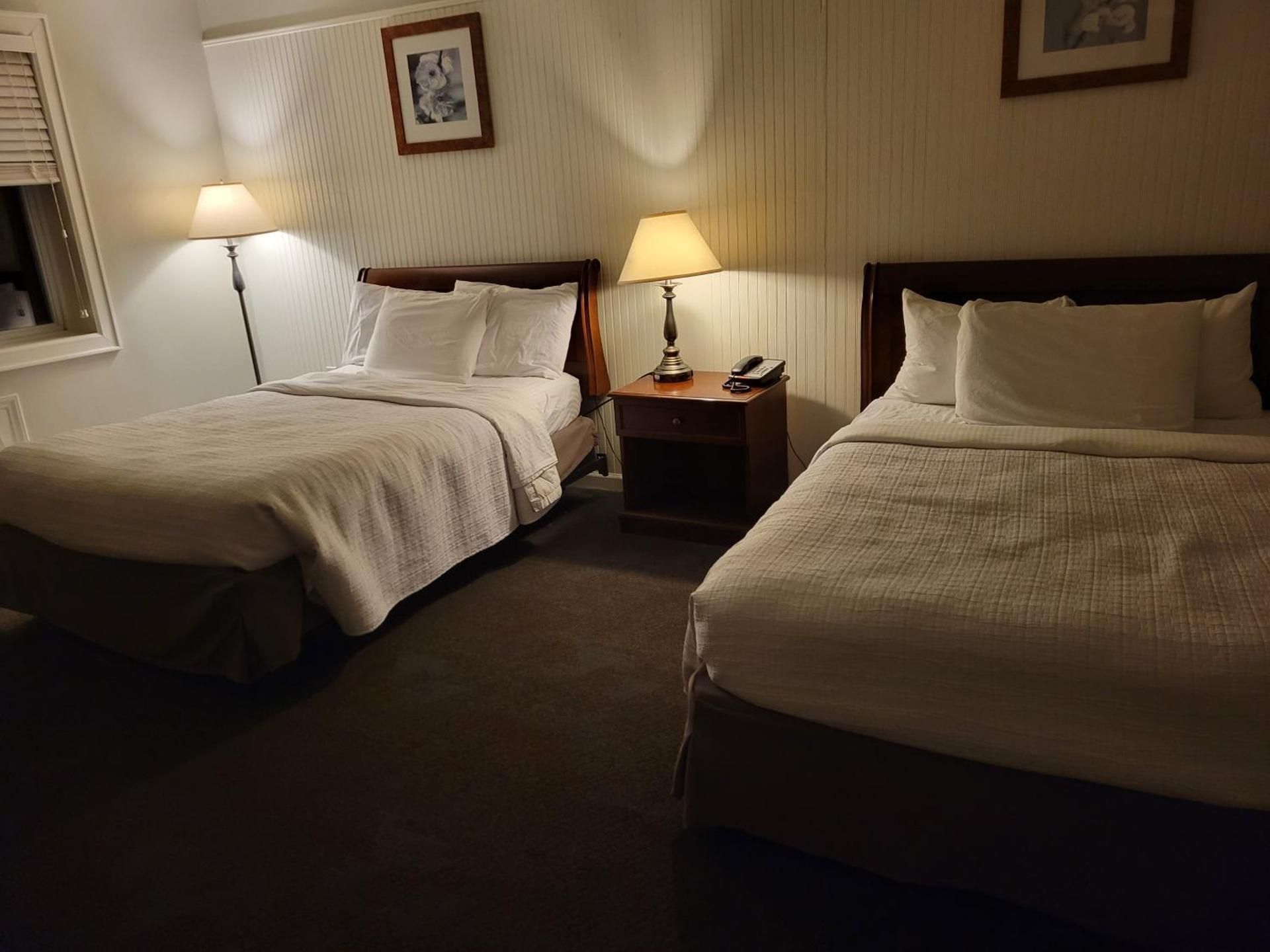 Double Room with Two Double Beds - Non-Smoking