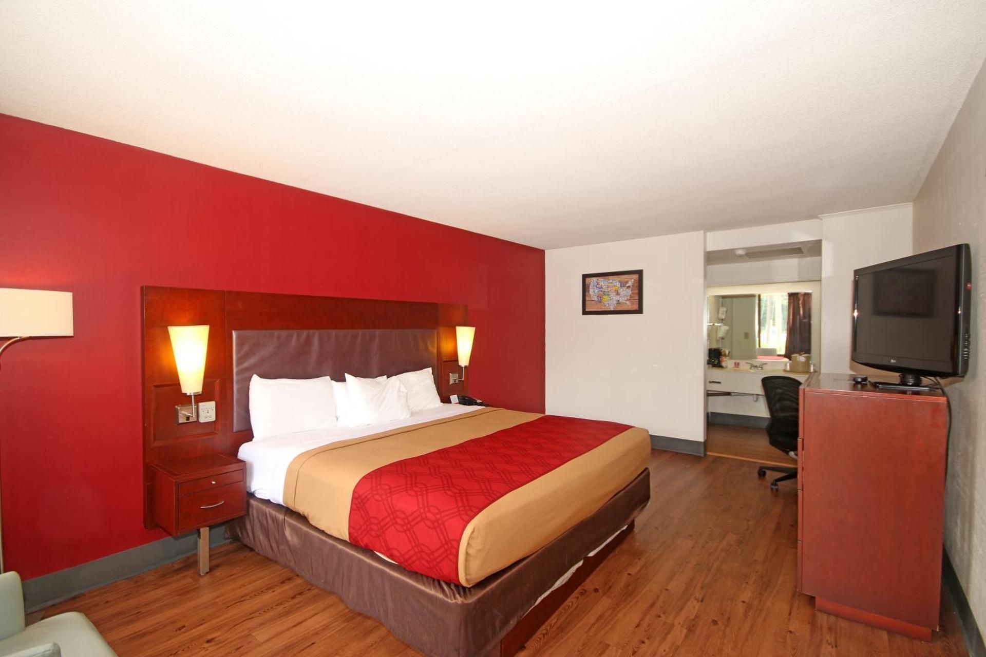 Americas Best Value Inn Pilot Mountain Accessible 1 Double Bed