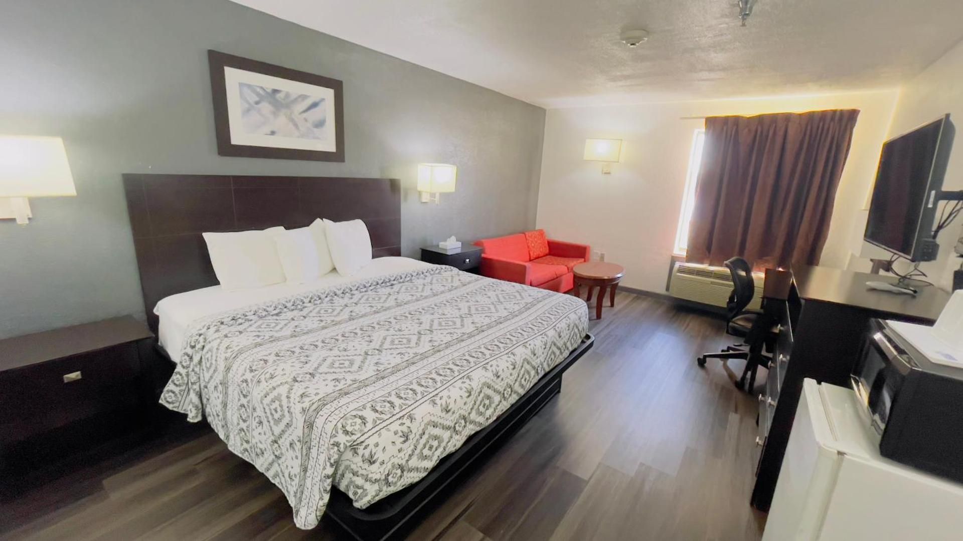 King Room - Non-Smoking