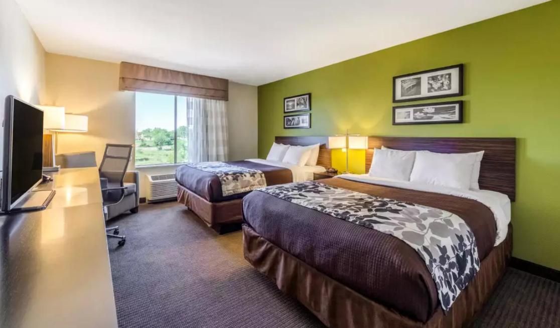 Queen Room with Two Queen Beds - Accessible/Non-Smoking