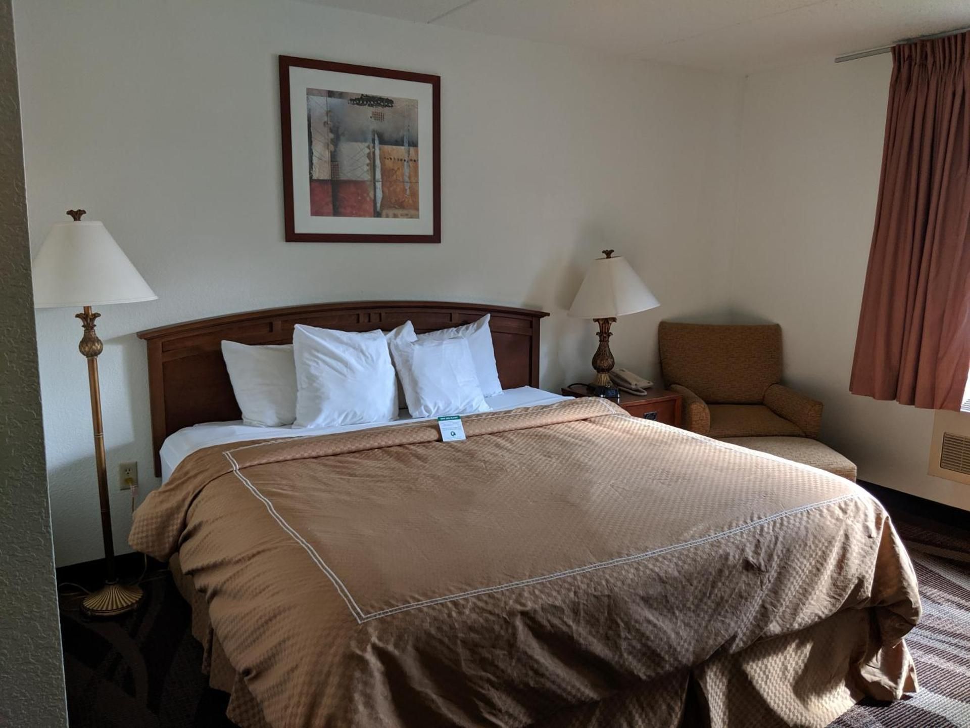 King Room - Non-Smoking