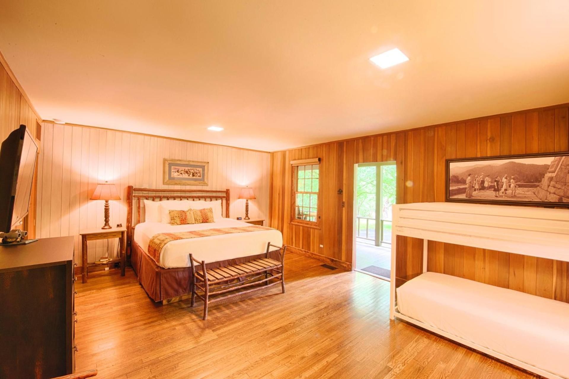 Historic Tapoco Lodge Resort