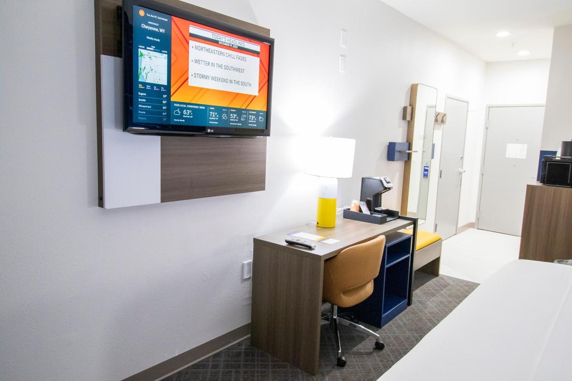 Queen Room - Disability Access