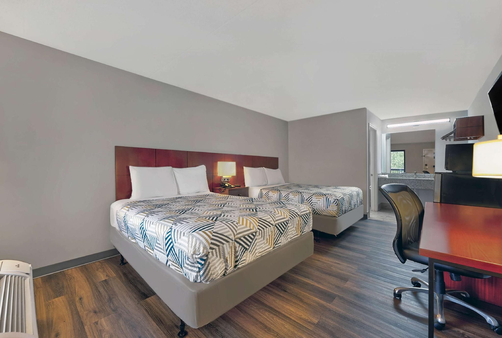 Motel 6 Scottsboro, AL – Hwy 72 2 QBs | Smoking, Micfridge