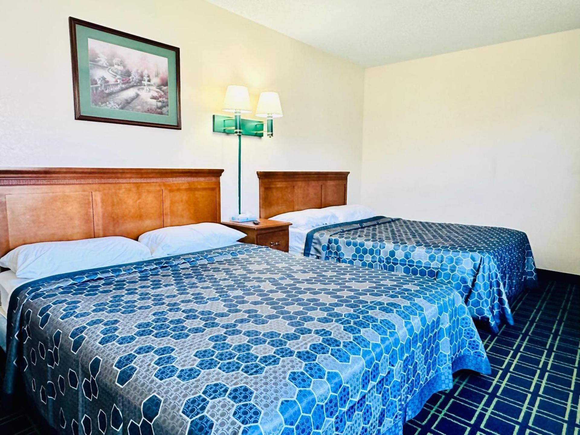 Deluxe Queen Room with Two Queen Beds