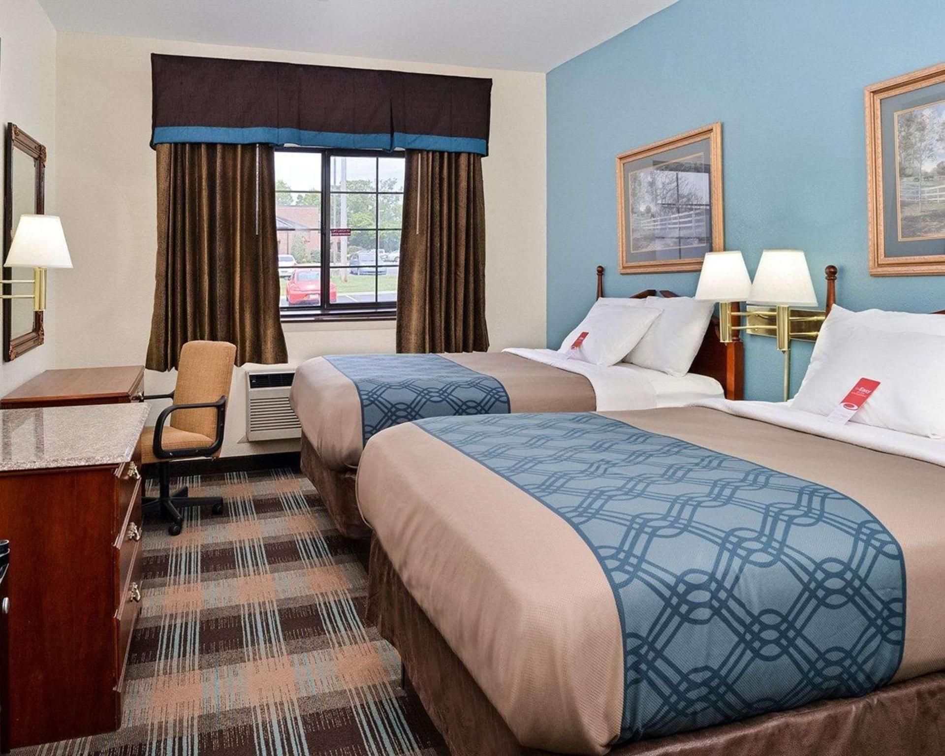 Double Room with Two Double Beds - Non-Smoking