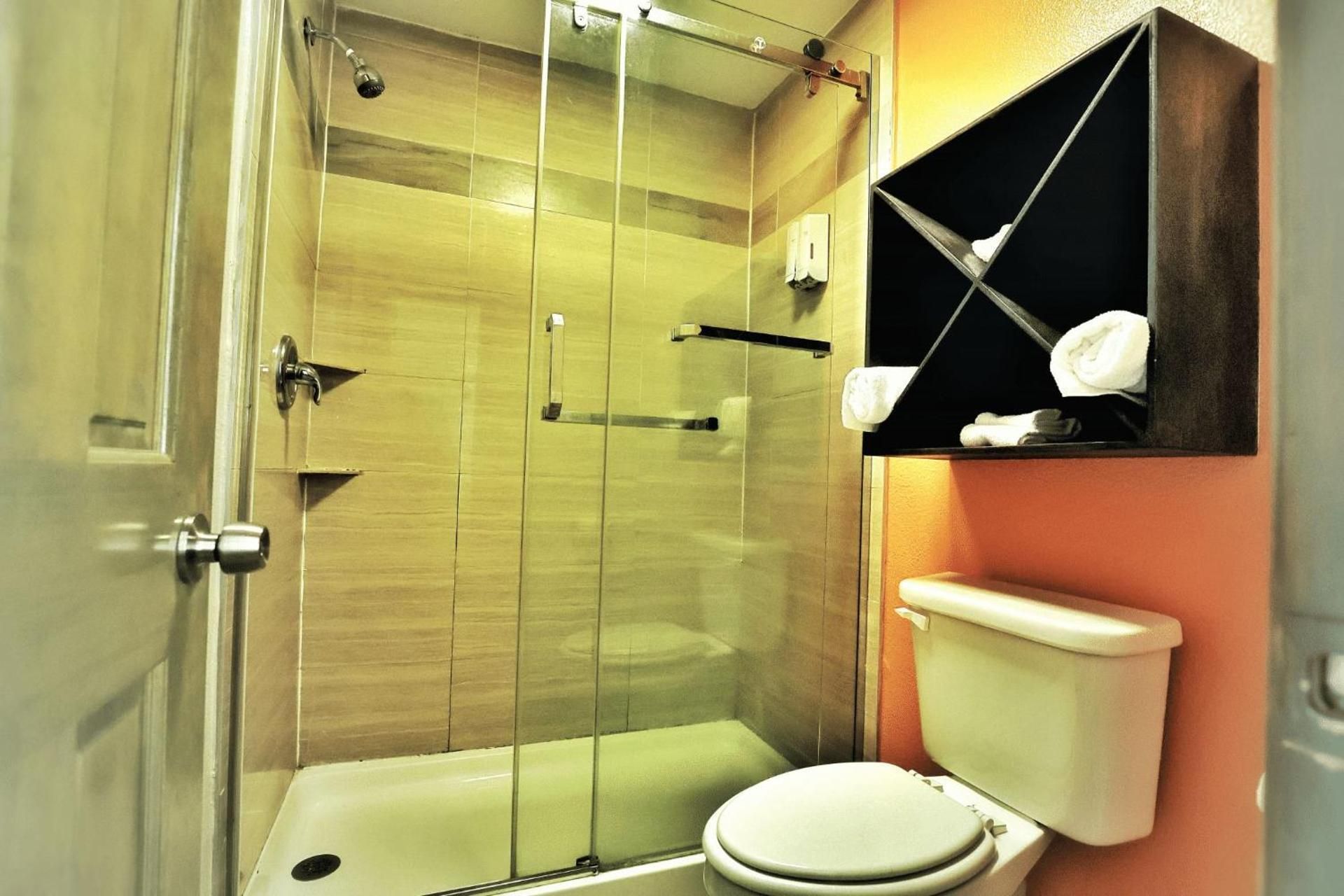 Hotel Shenandoah Woodlands Mall Double Room 3