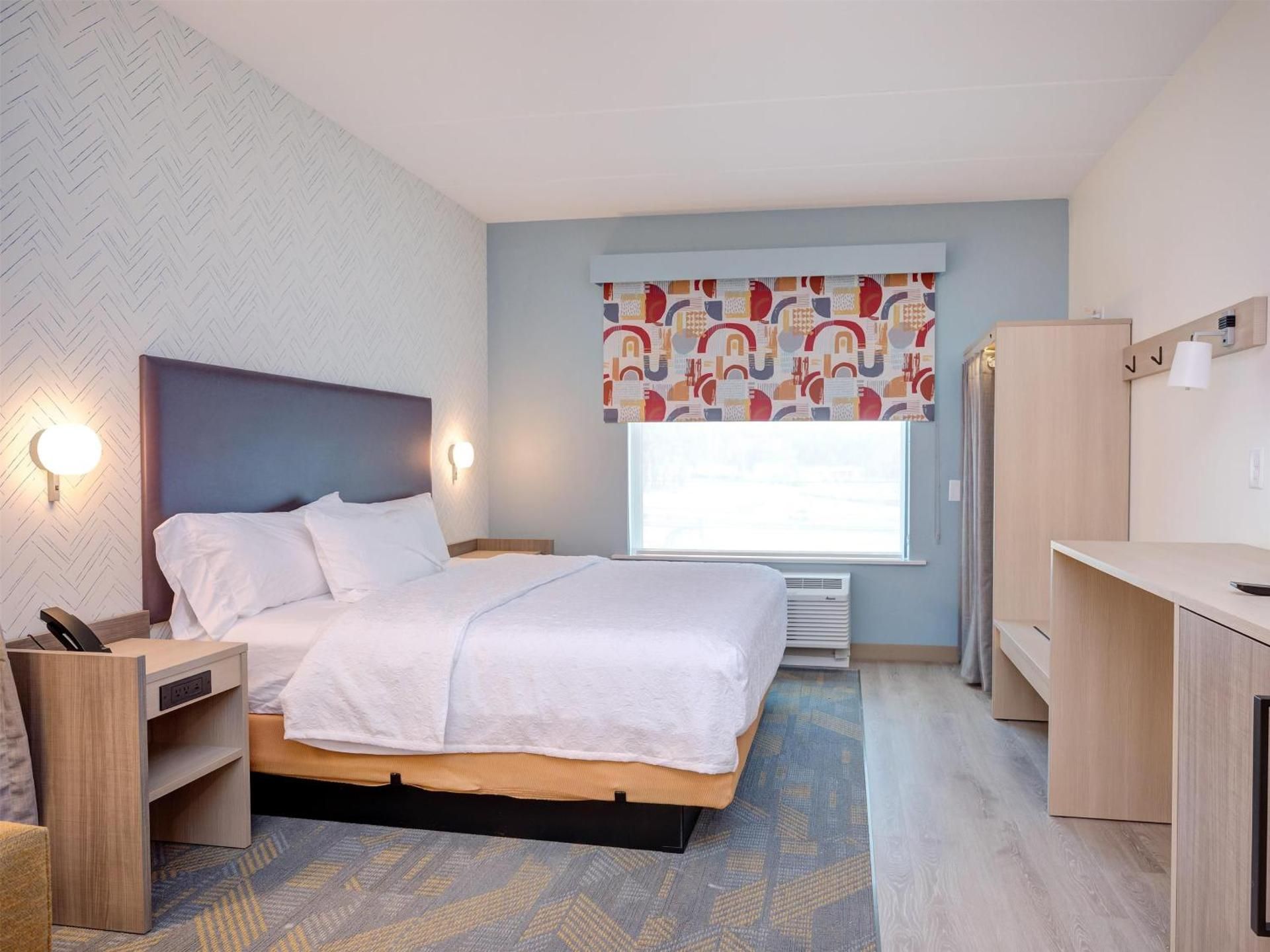 1 King Bed Studio Suite