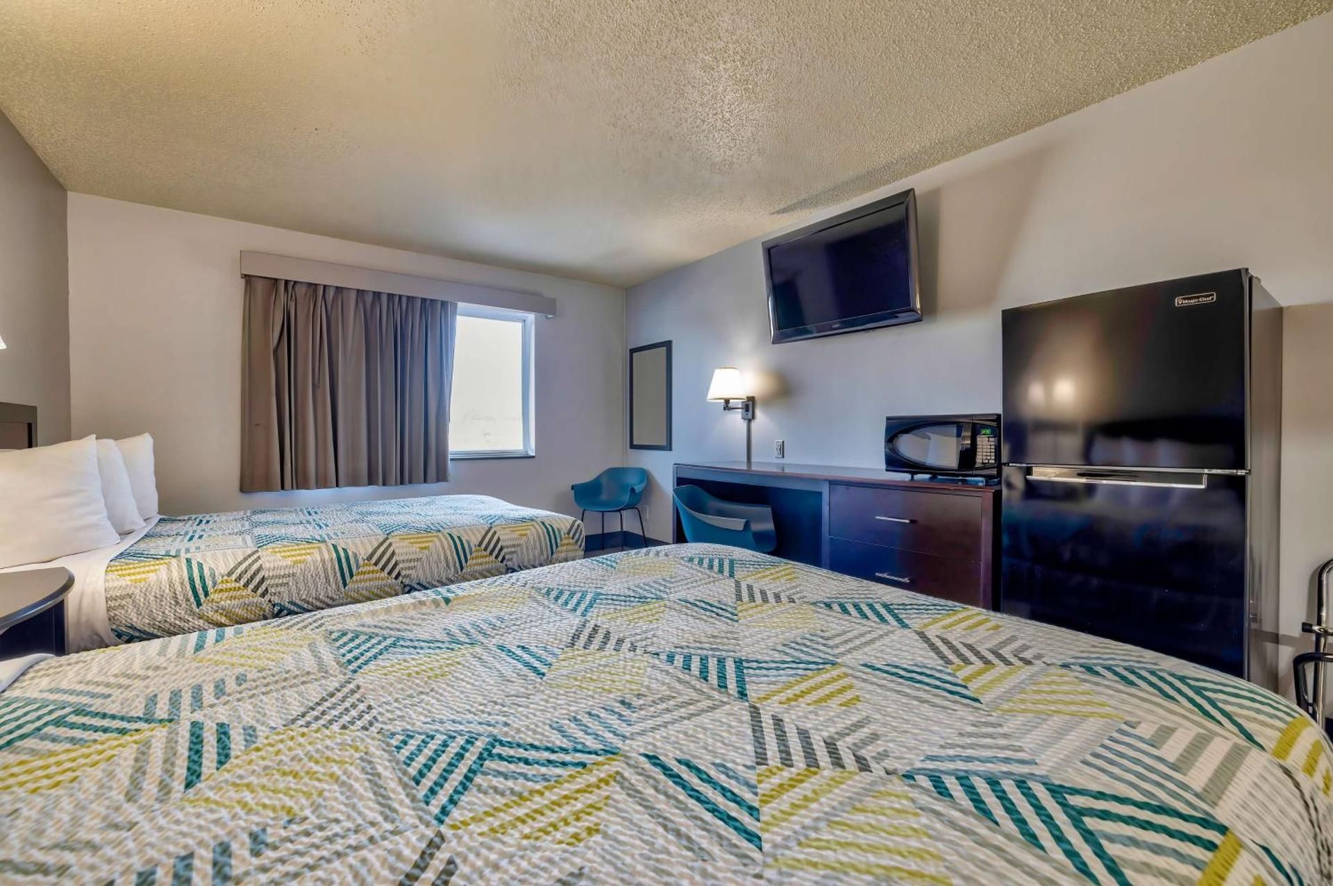 Deluxe Quadruple Room - Non-Smoking