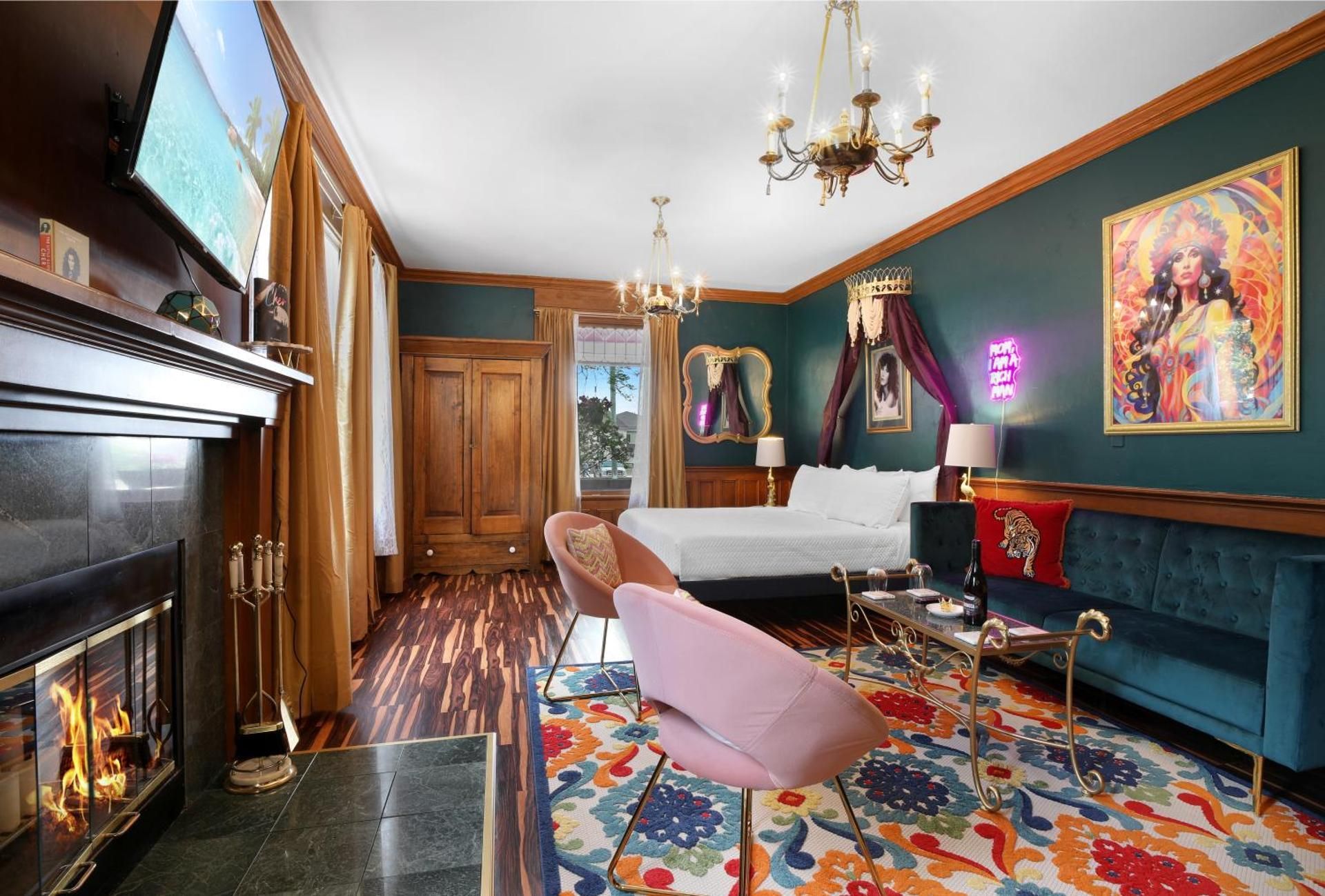 Deluxe King Studio