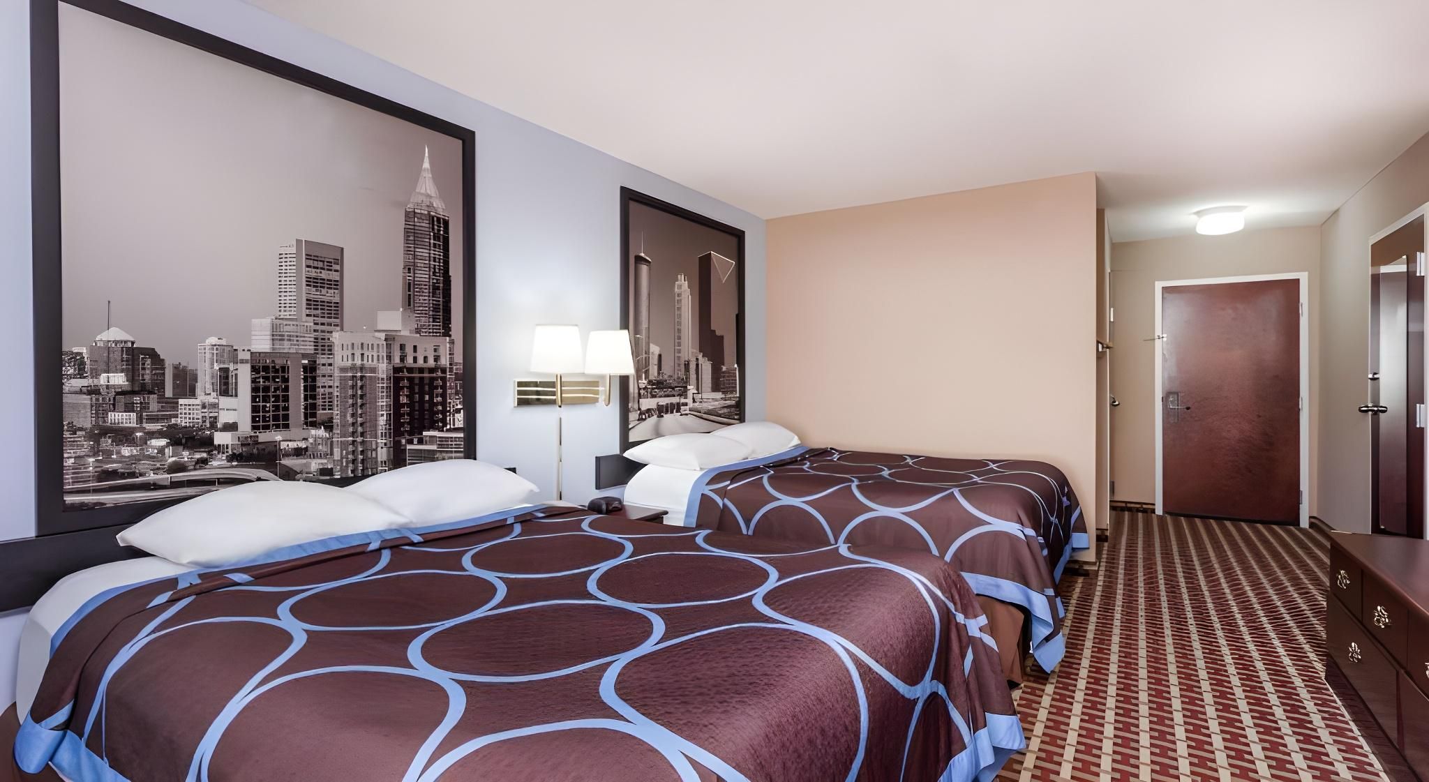 2 Double Beds, Smoking