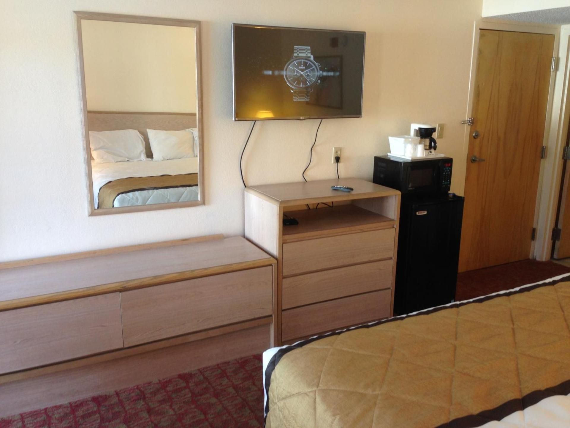 Sky Suites King Room - Smoking 