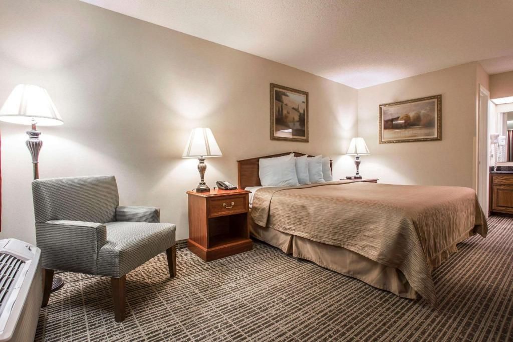 King Room - Accessible/Non-Smoking