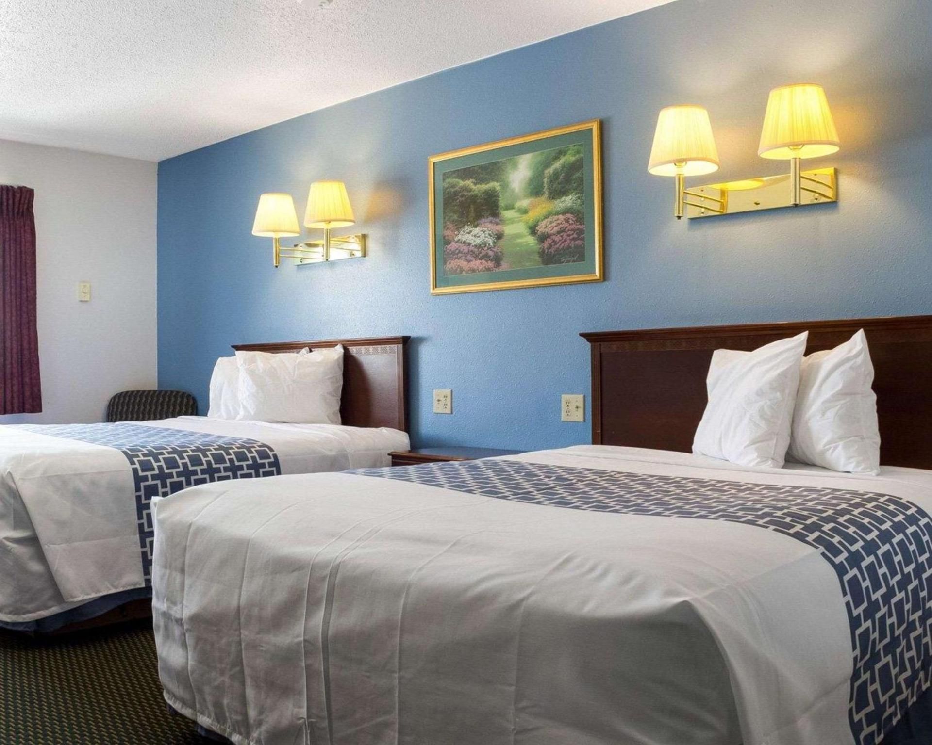 Standard Double Room with Two Double Beds - Non Smoking