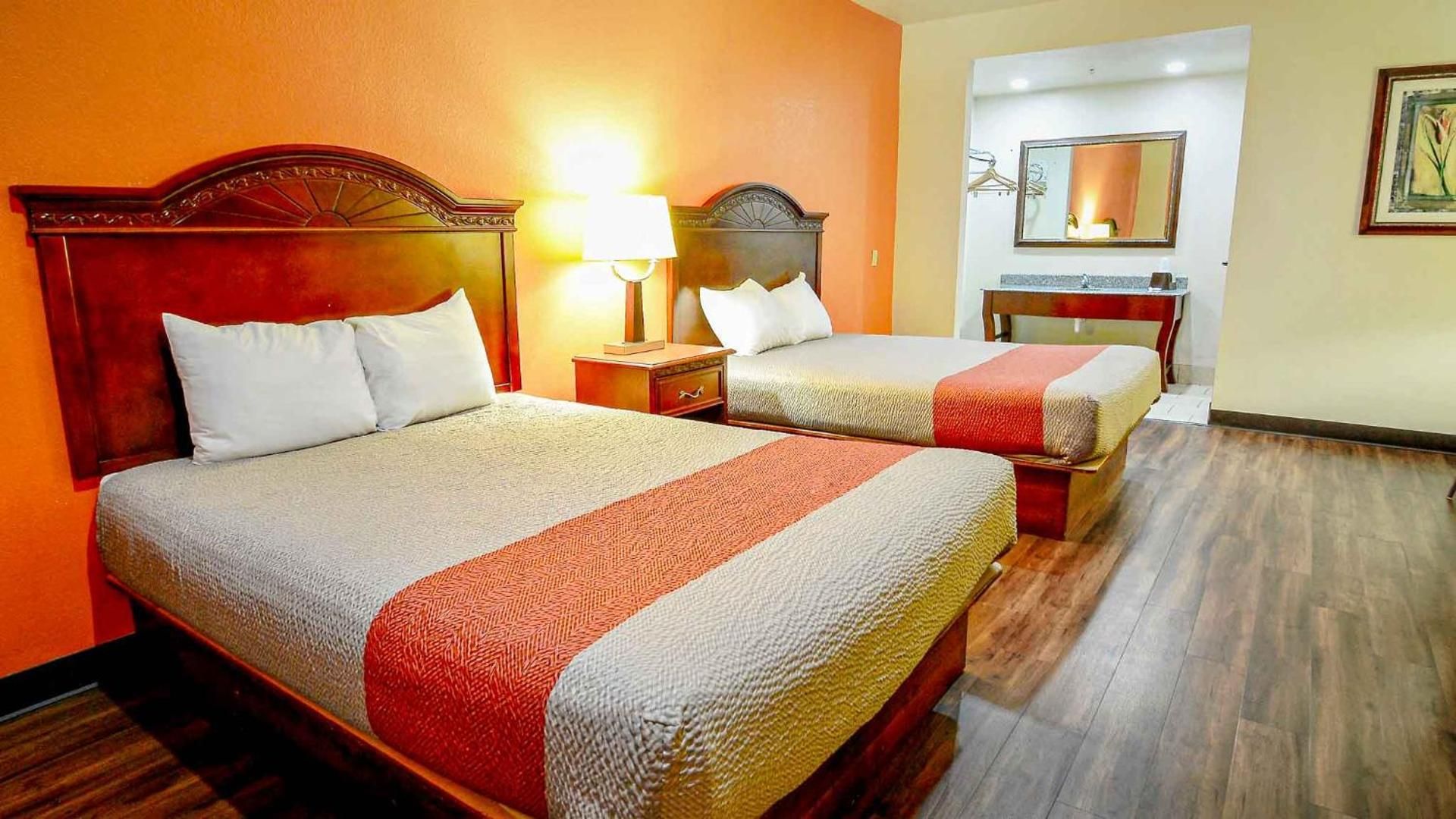 Deluxe Quadruple Room - Smoking