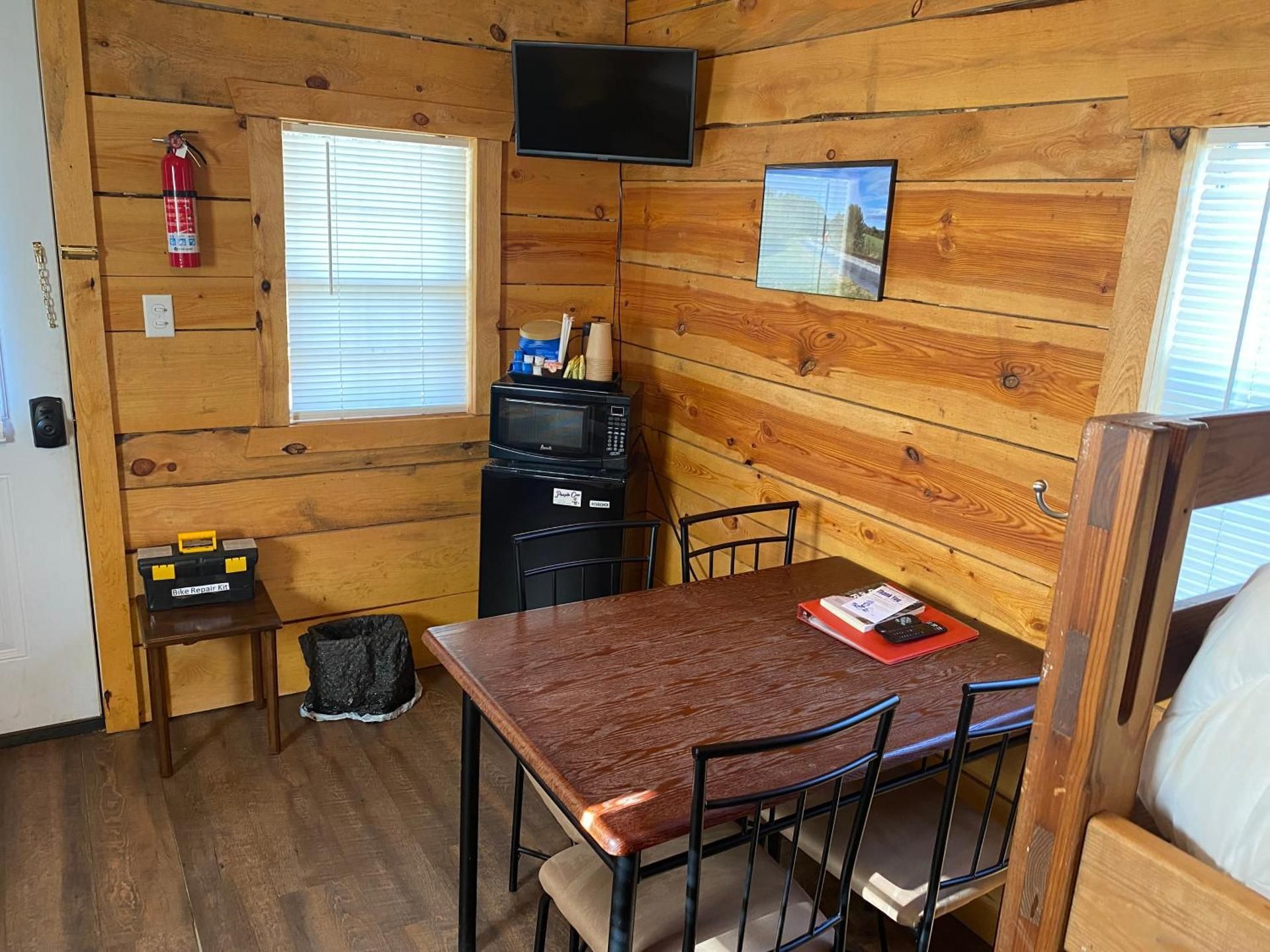 4-Bed Mixed Dormitory Room
