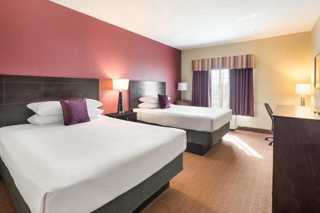 2 Queen Beds Accessible Room Non-Smoking