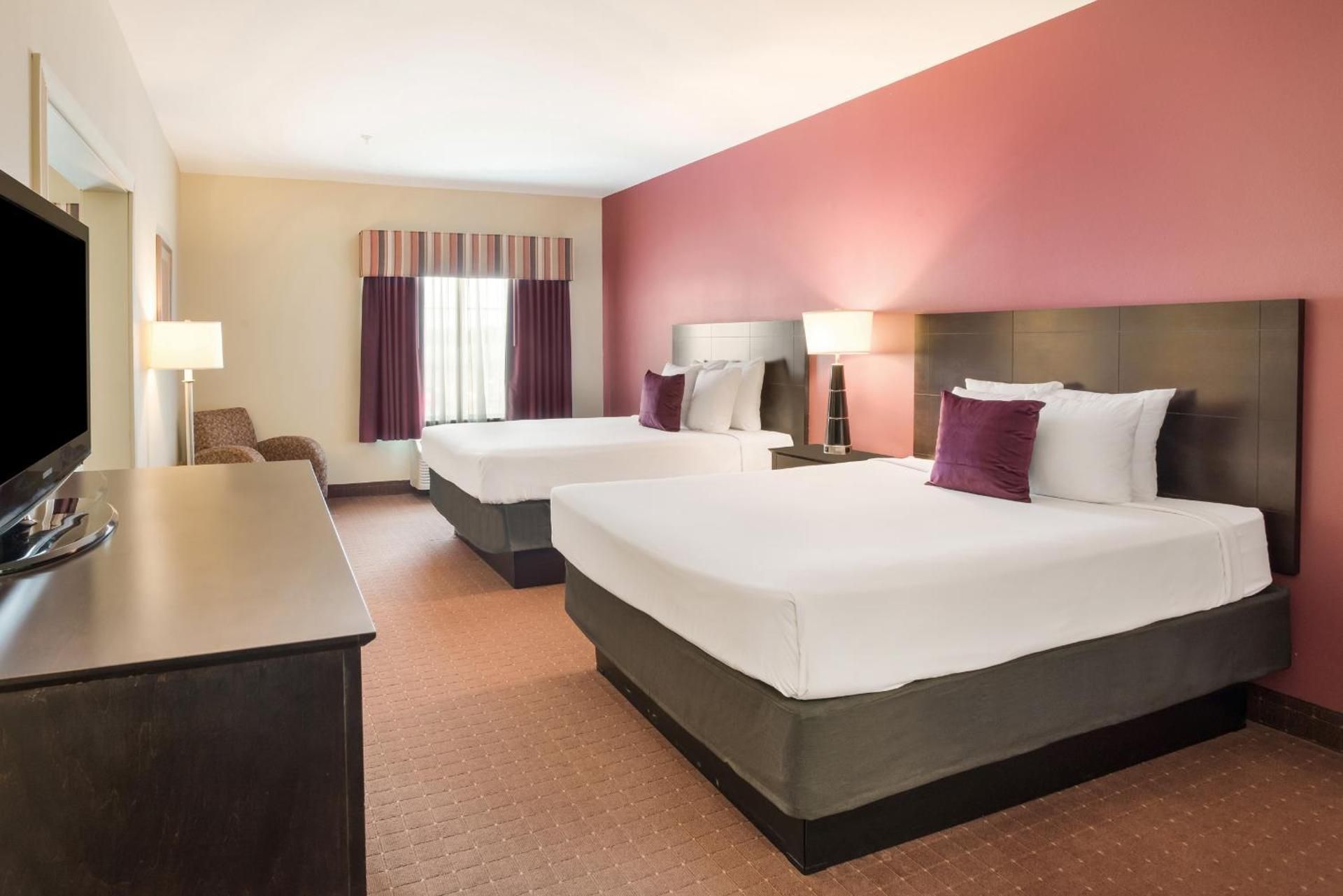 Queen Room with Two Queen Beds - Smoking