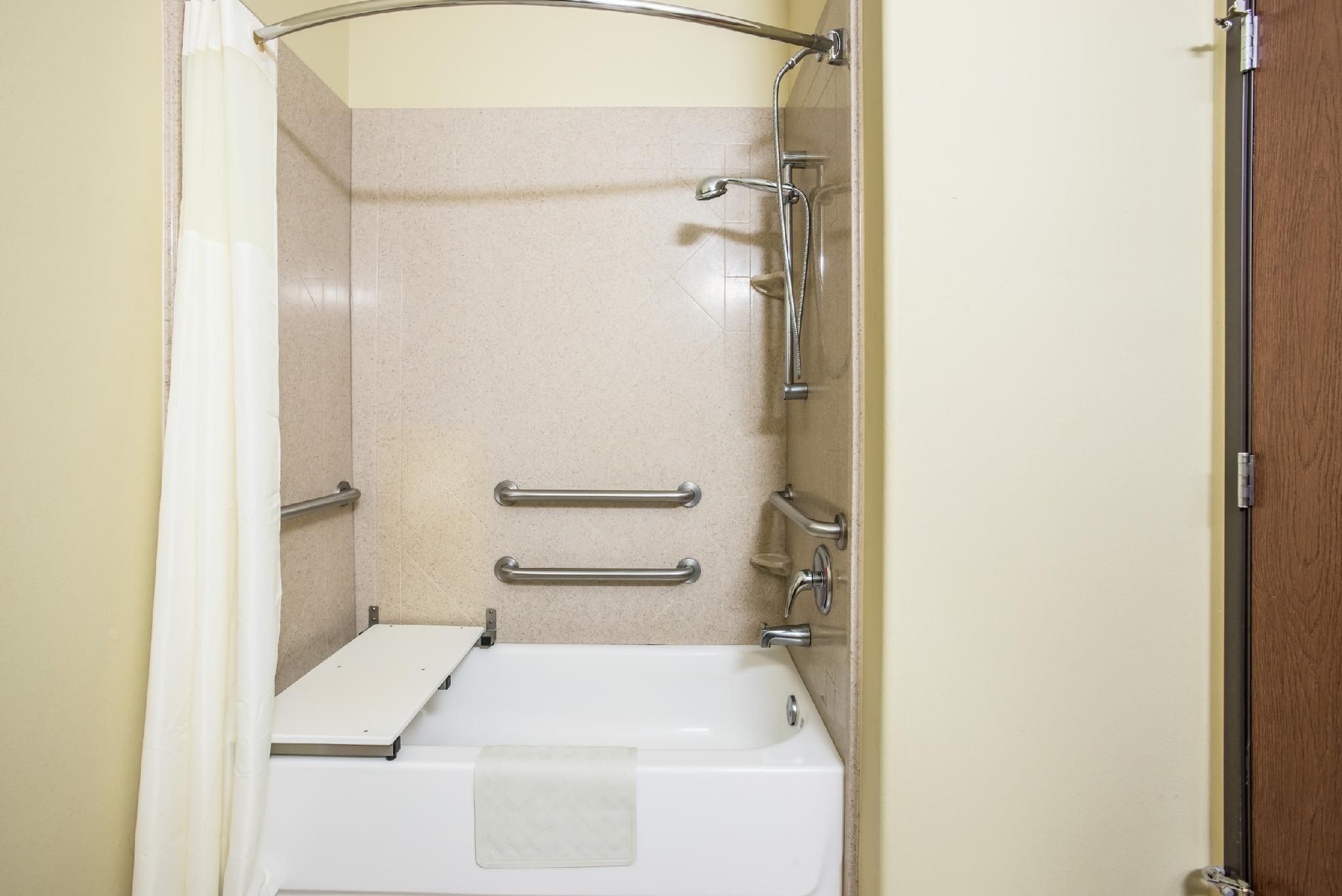 Accessible Two Queen Beds