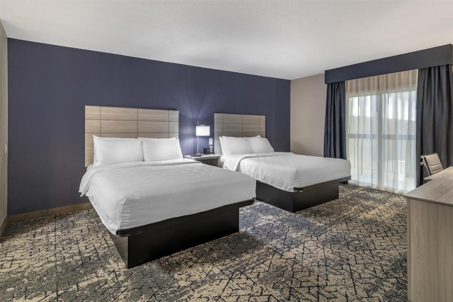 Queen Suite with Two Queen Beds