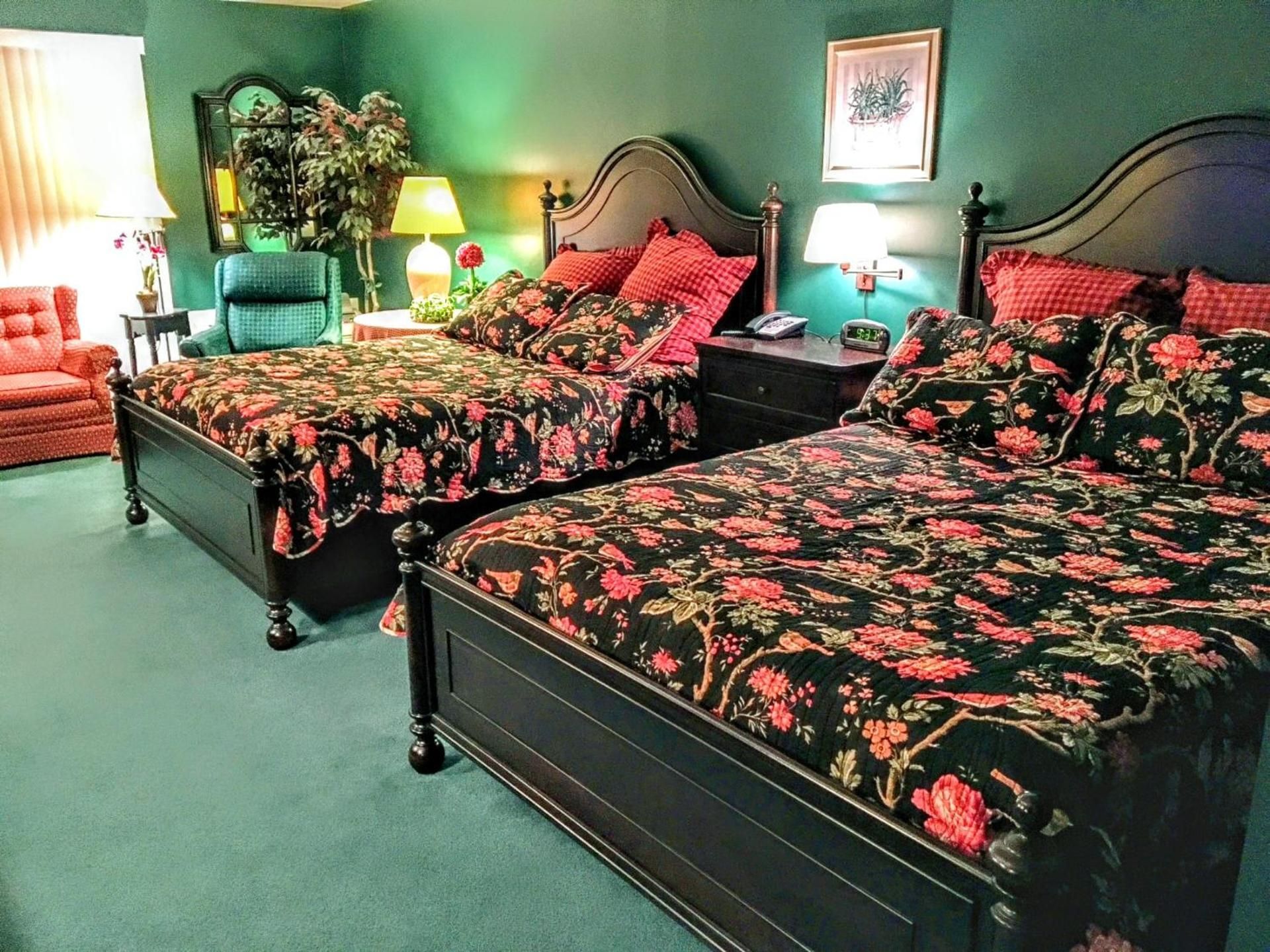 Suite with Garden View