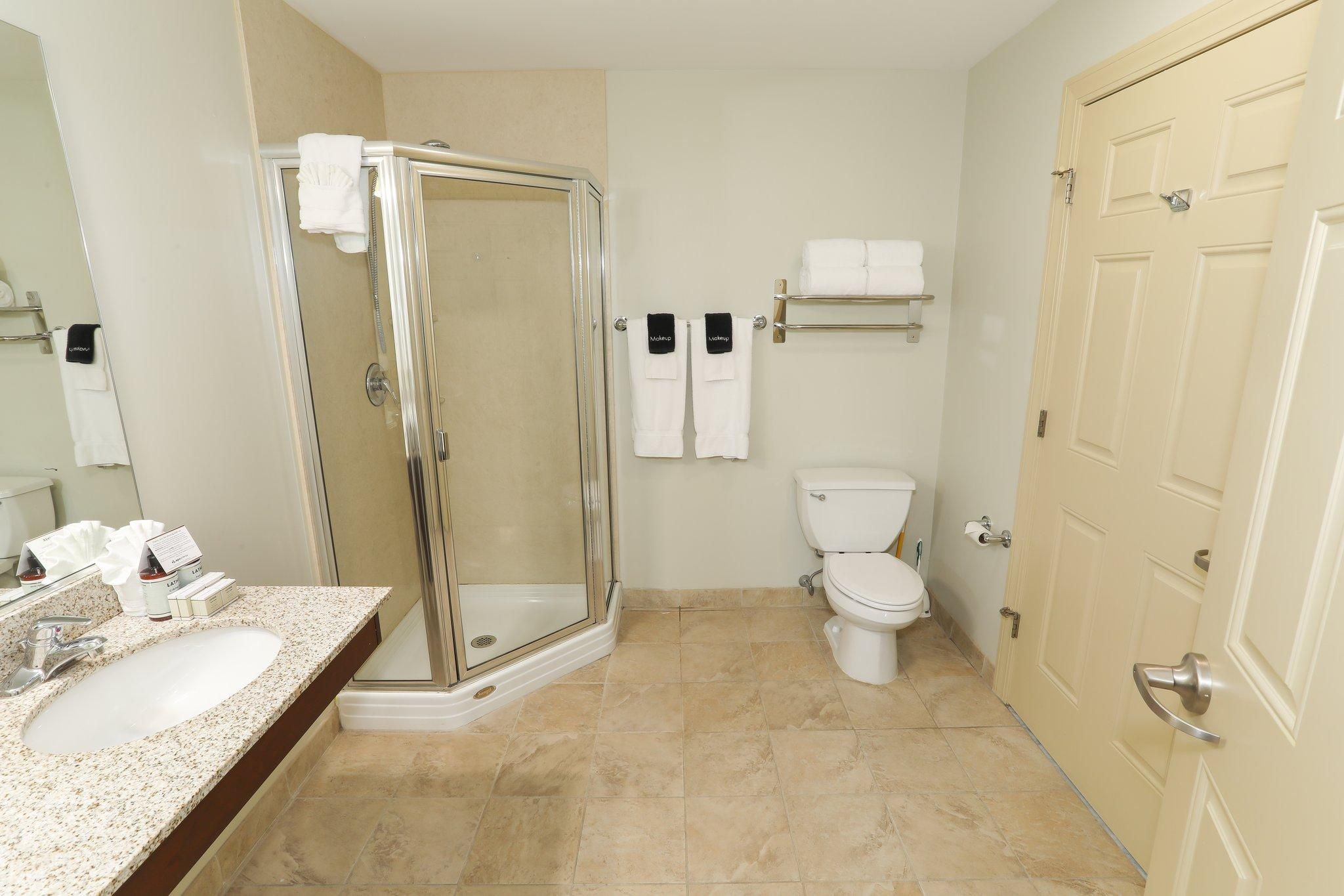 Kaatskill Mountain Club | 1 Bedroom Suite with Jacuzzi Tub