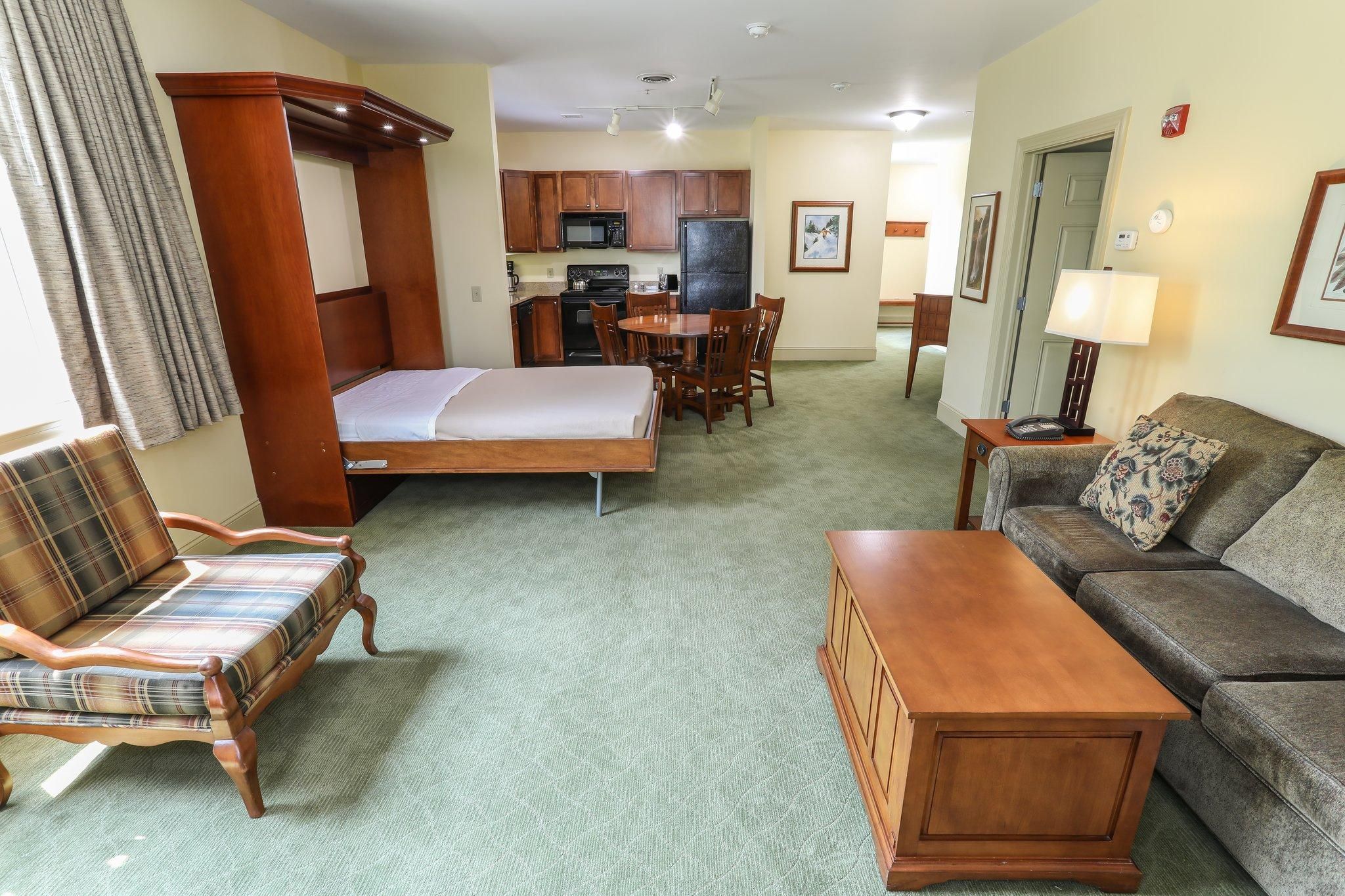 Kaatskill Mountain Club | 1 Bedroom with Jacuzzi Tub
