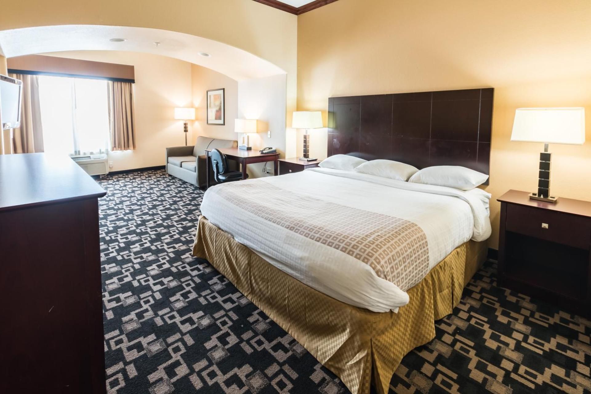 Superior King Room - Non-Smoking