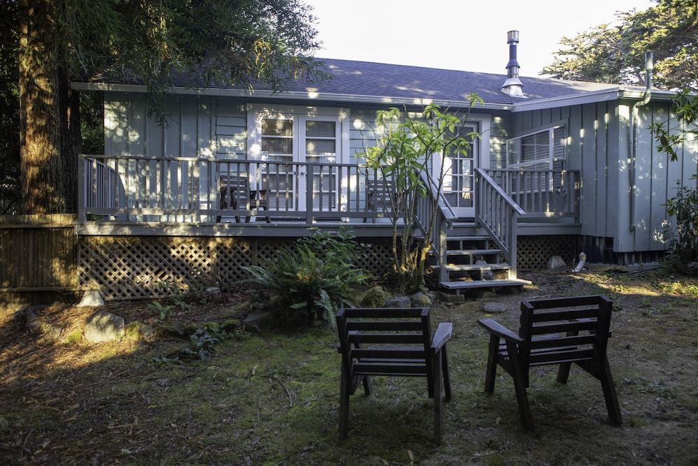 Ledford Cottage