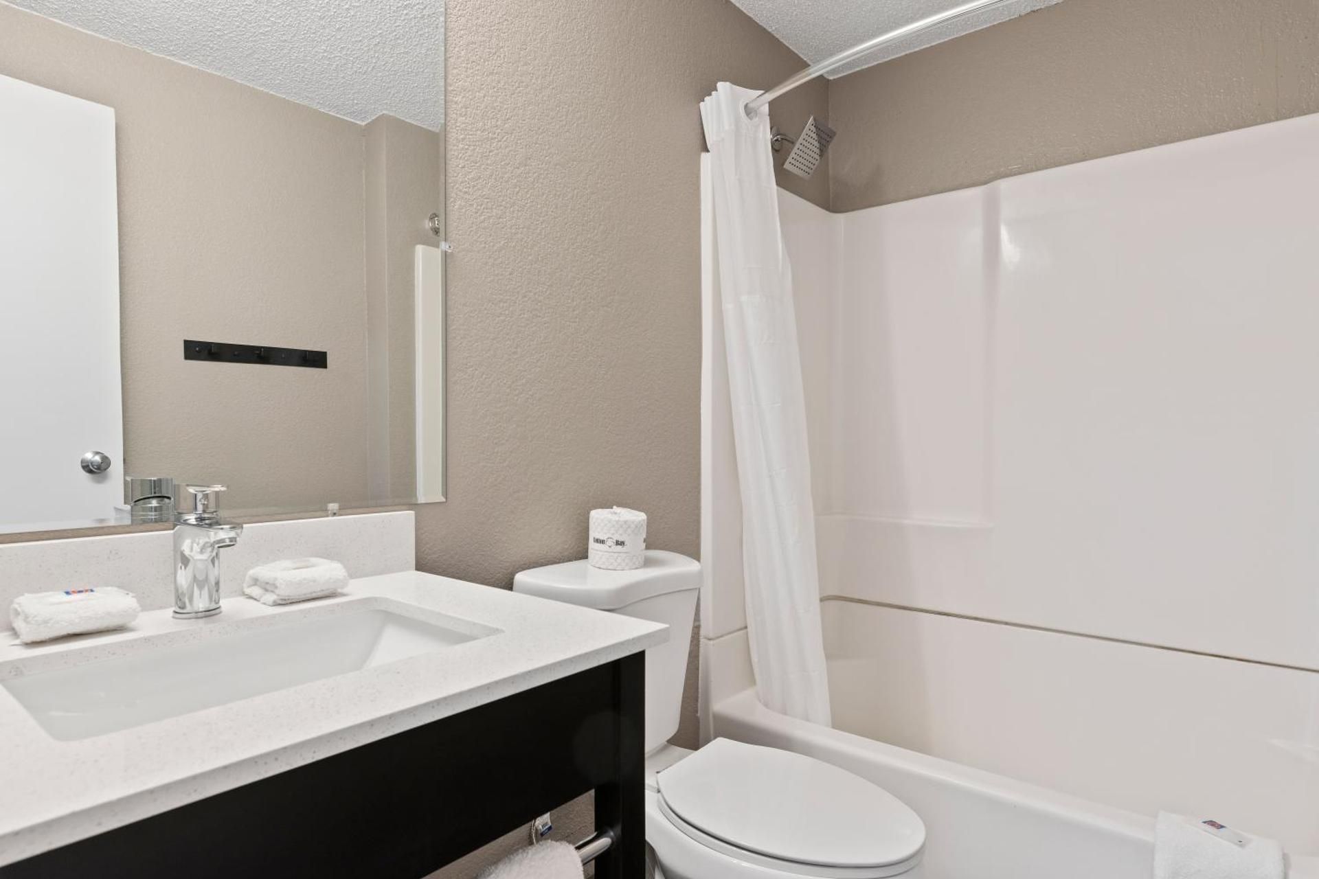 King Room - Non-Smoking