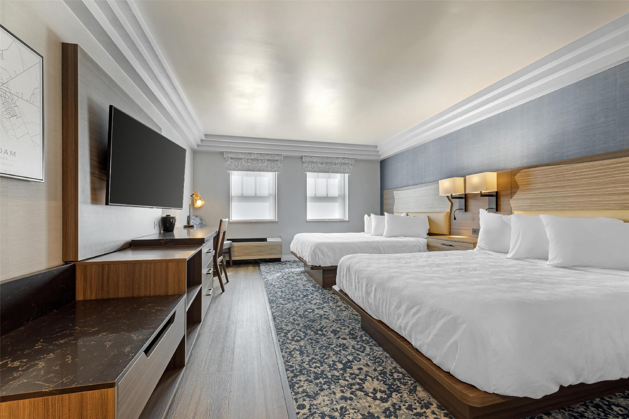 2 Queen Beds,Non-Smoking,Work