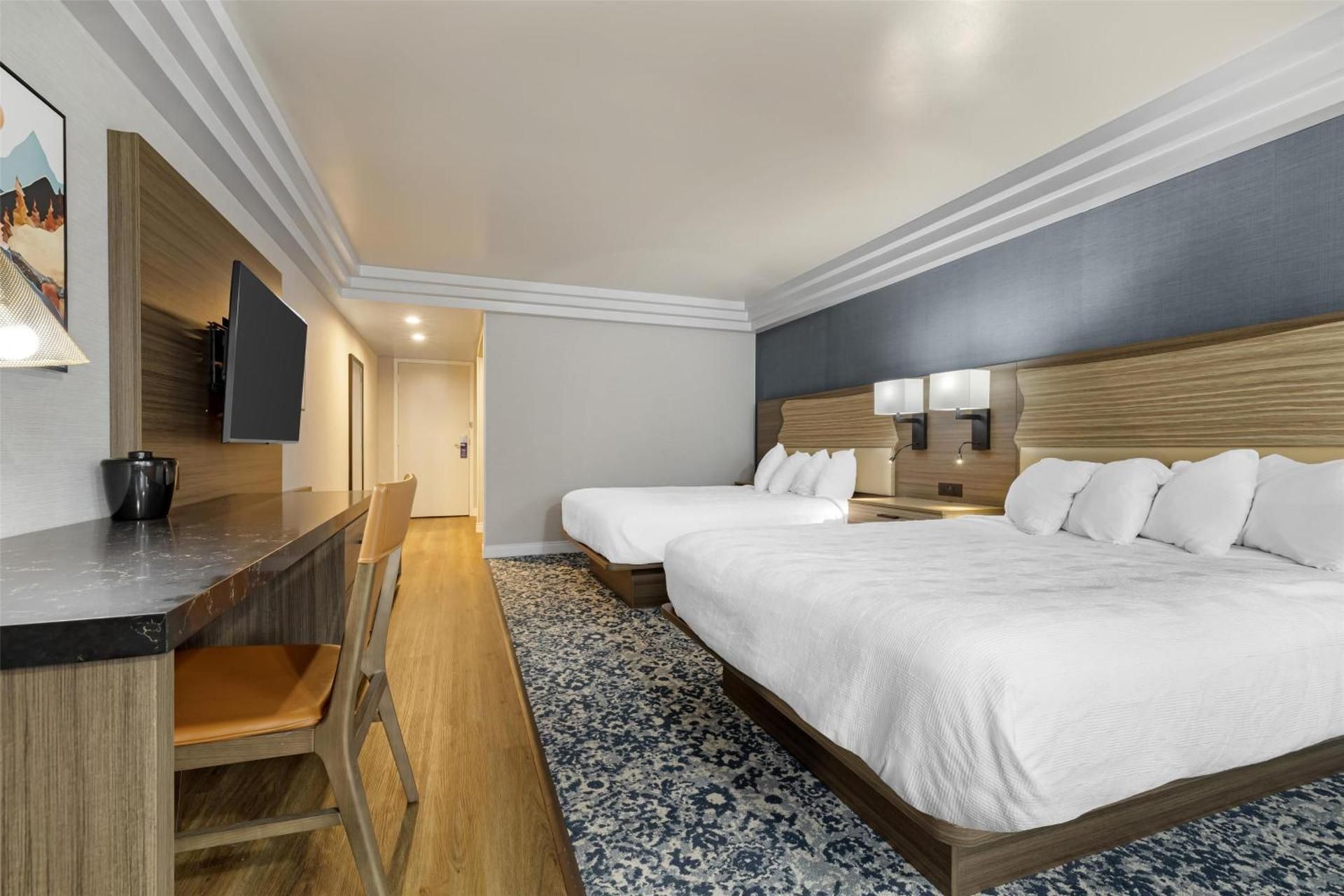 Room with Two Queen Beds, River View and Shower - Non-Smoking