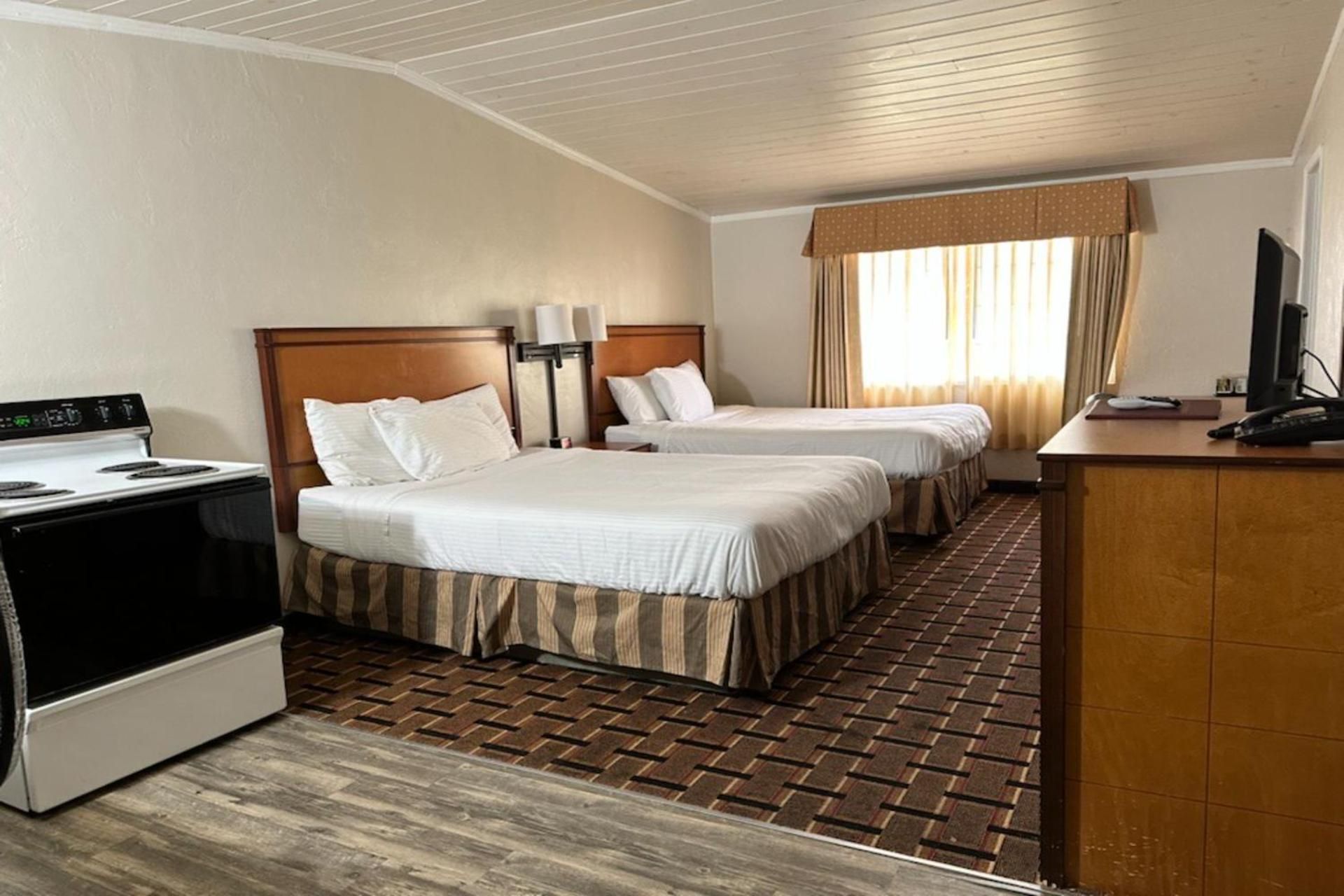 Queen Room