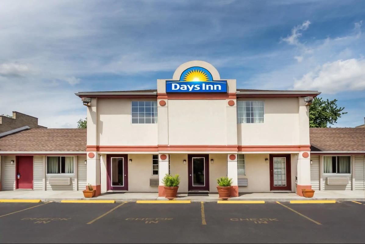Days Inn by Wyndham Cape Carteret