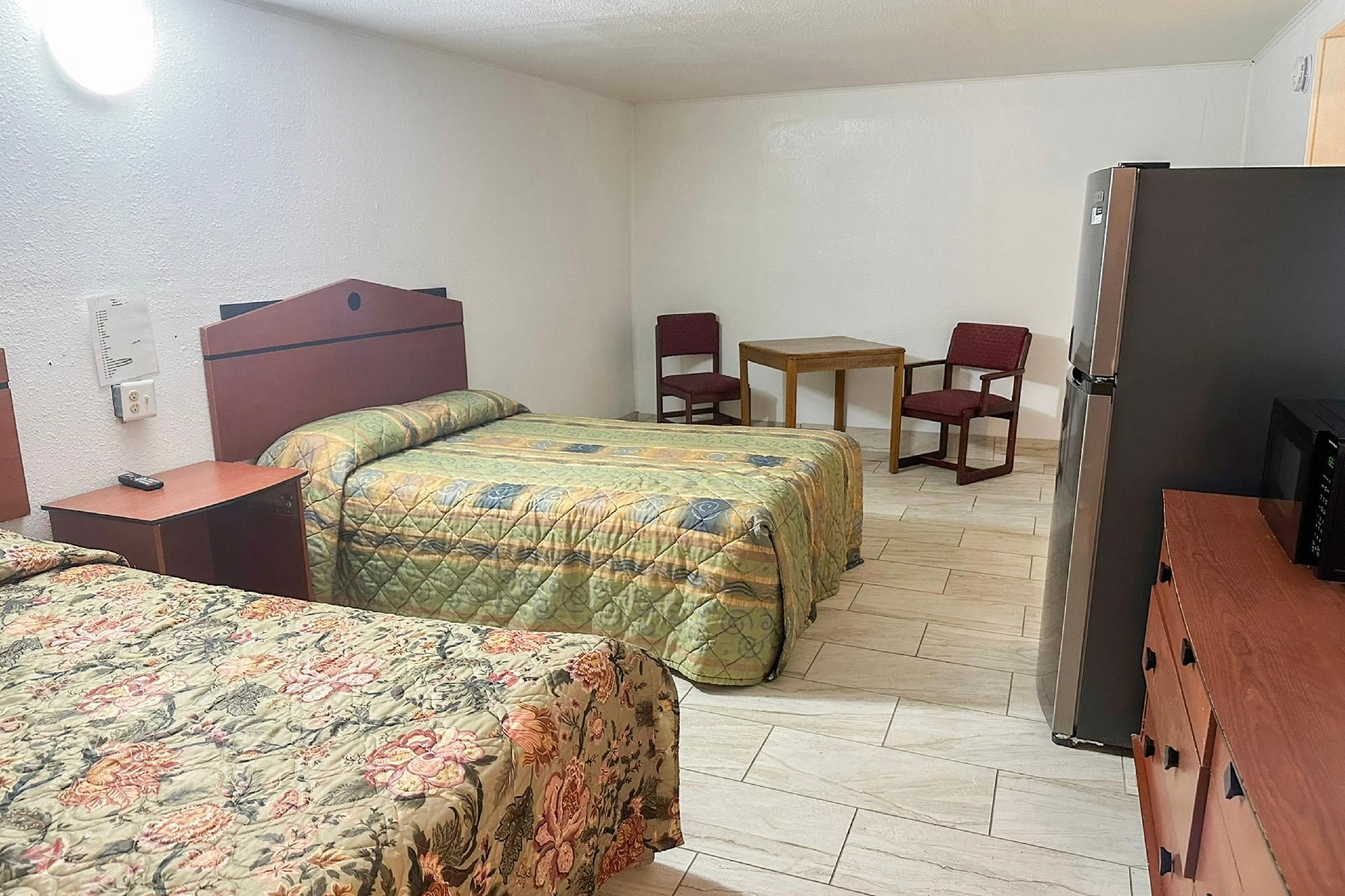 Full Bed Non-Smoking