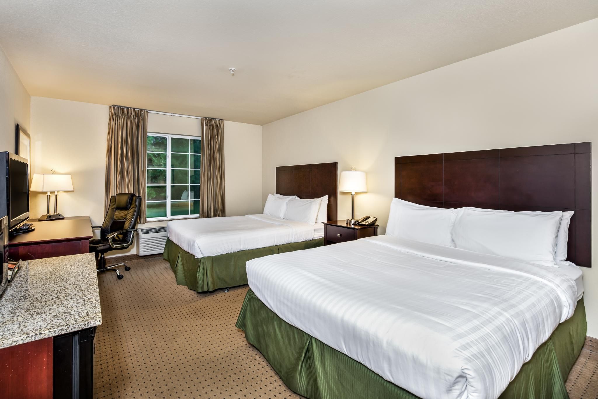 Accessible Two Queen Guestroom Non Smoking