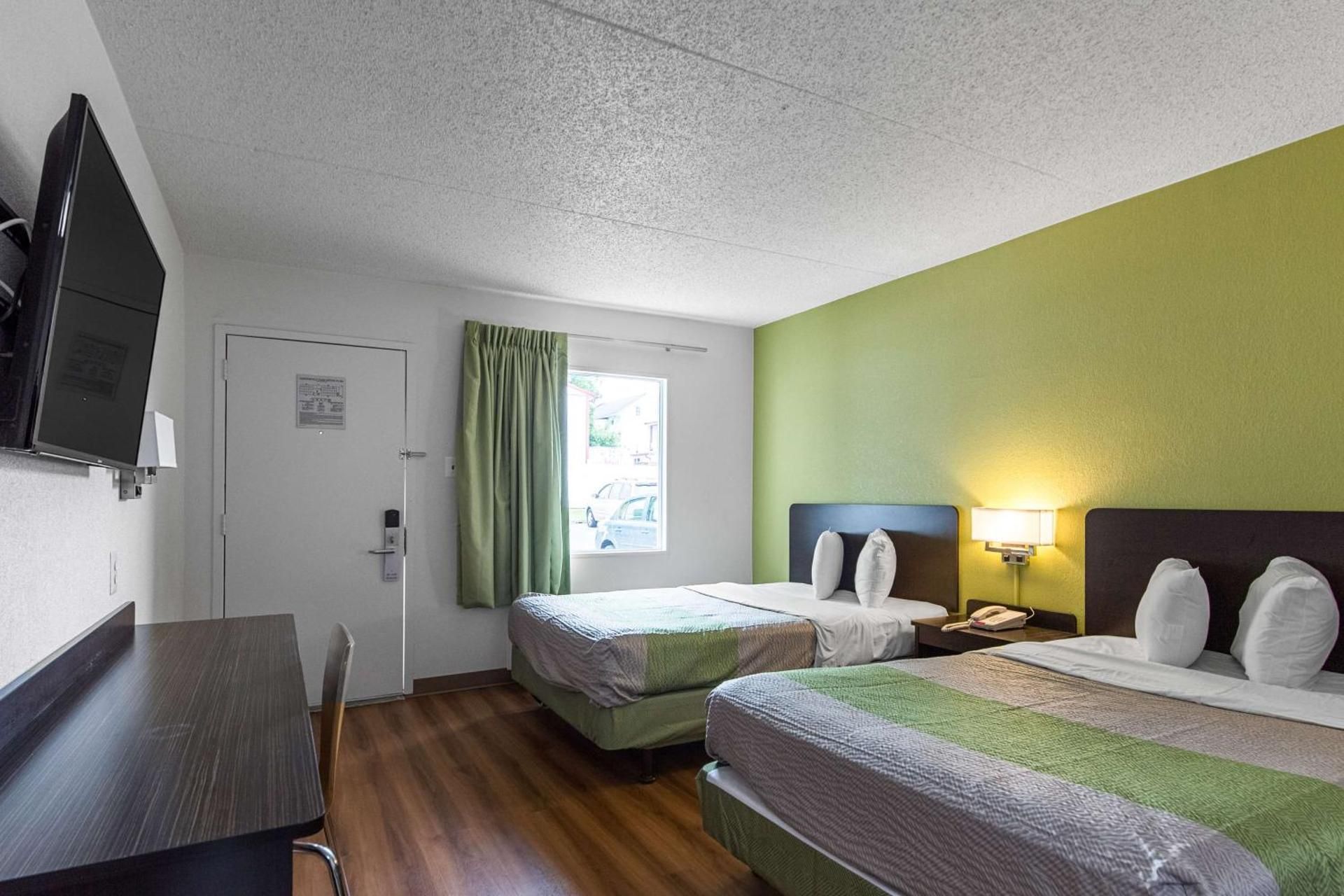 2 Full Beds | Non-Smoking