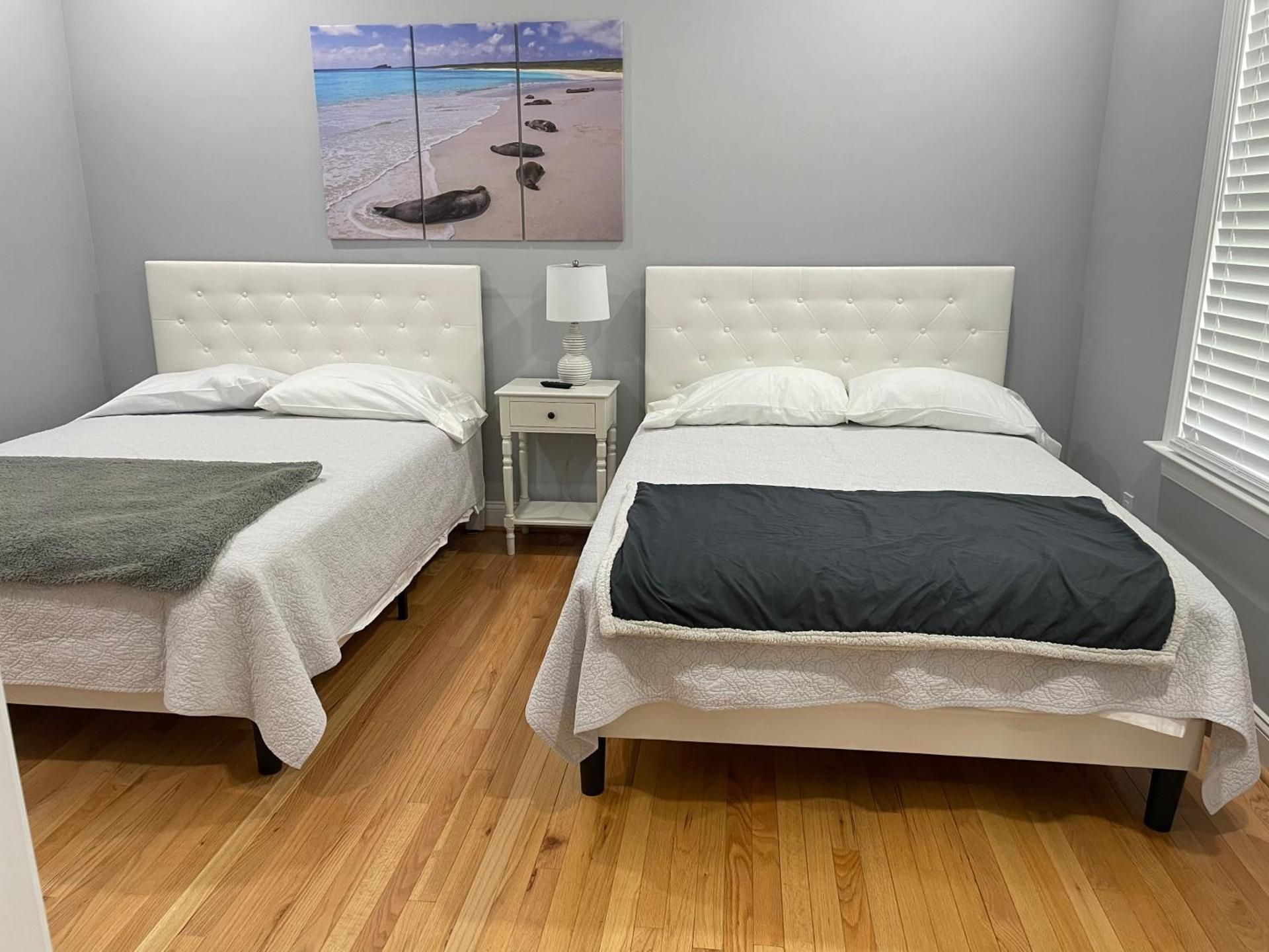 Queen Room