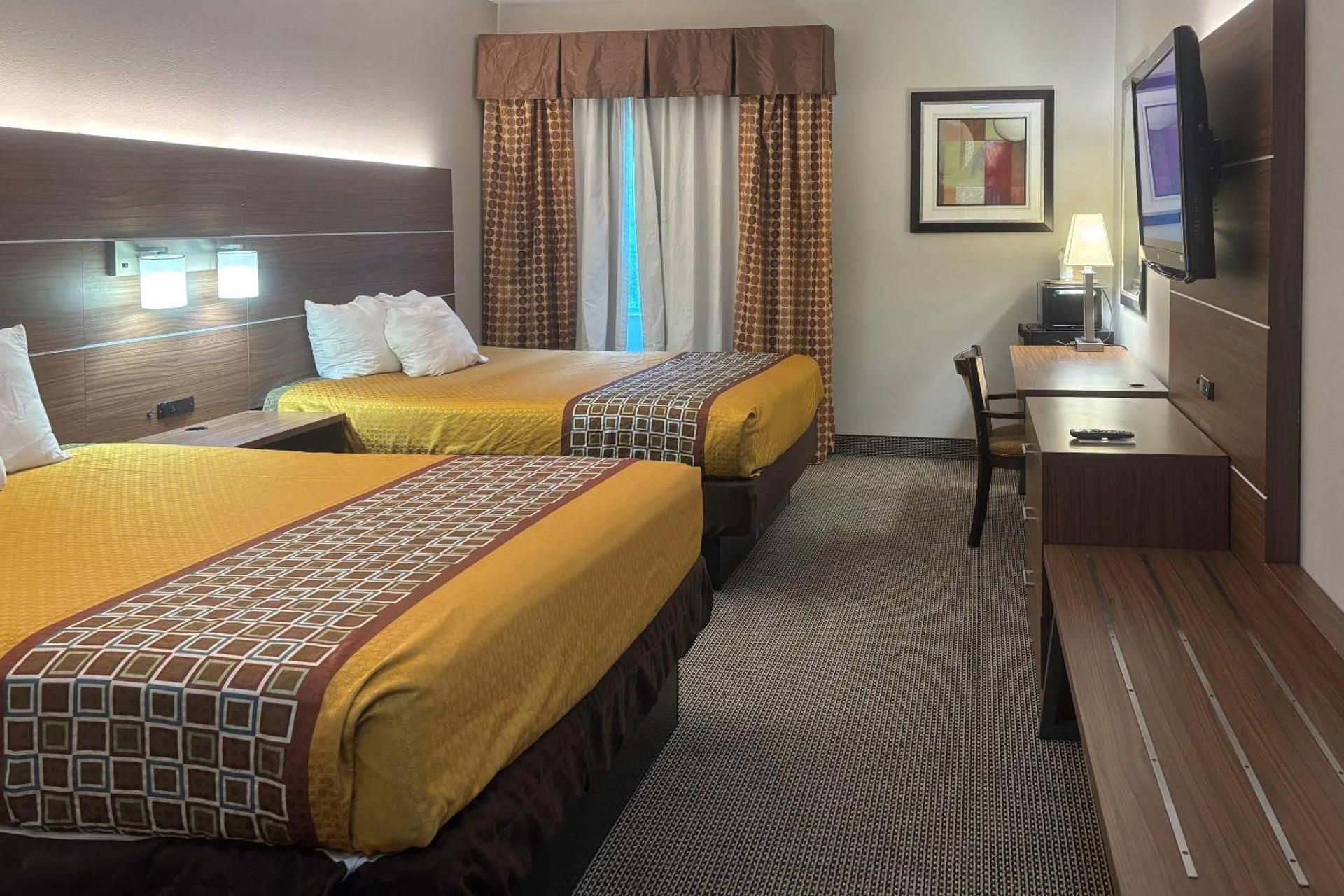 Queen Room with Two Queen Beds - Non-Smoking