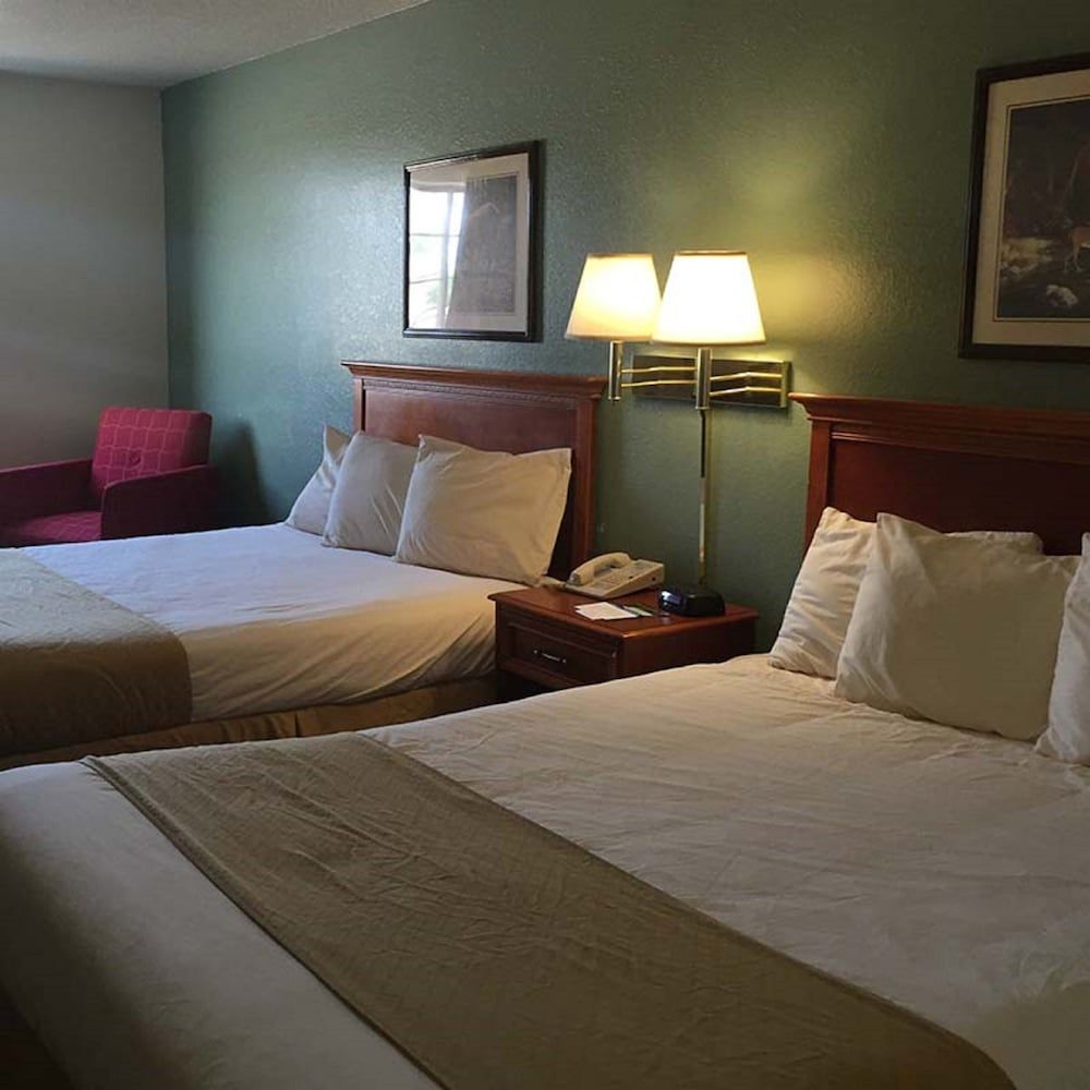 Room, 2 Queen Beds
